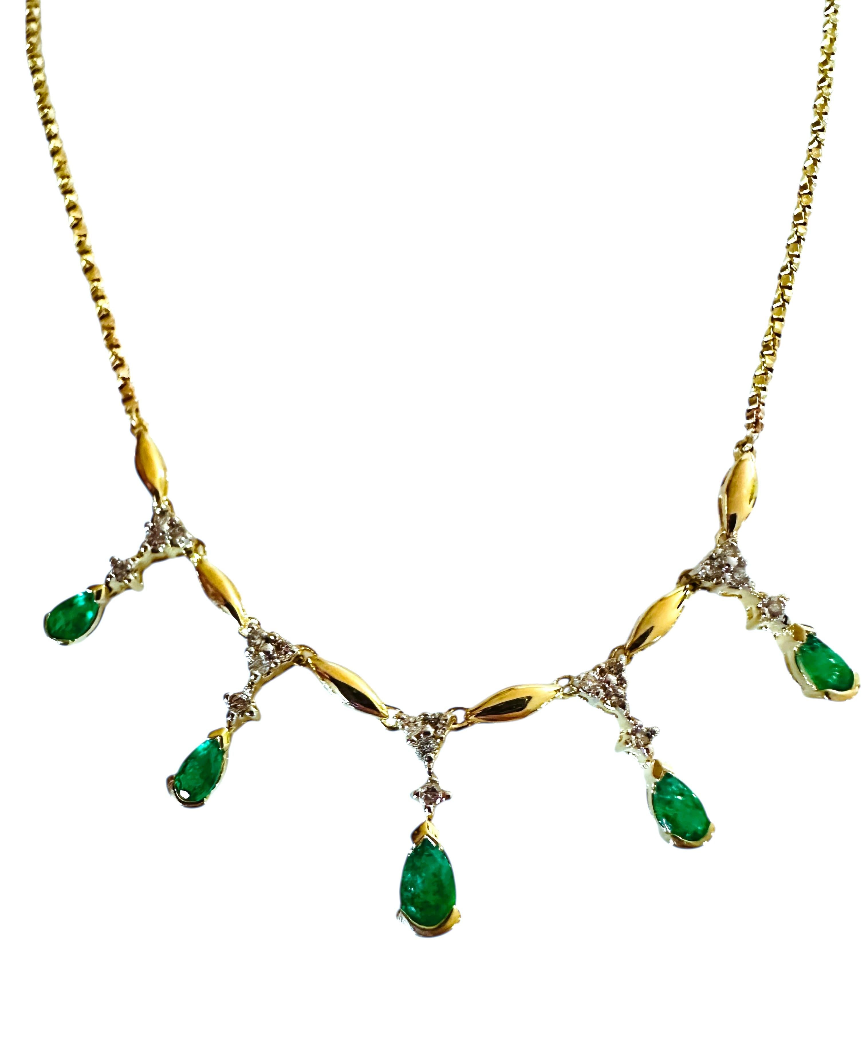 ADL Italy 14K Yellow Gold 1.25 Carat Emerald .45 Carat Diamond Drop Necklace Excellent état - En vente à Eagan, MN