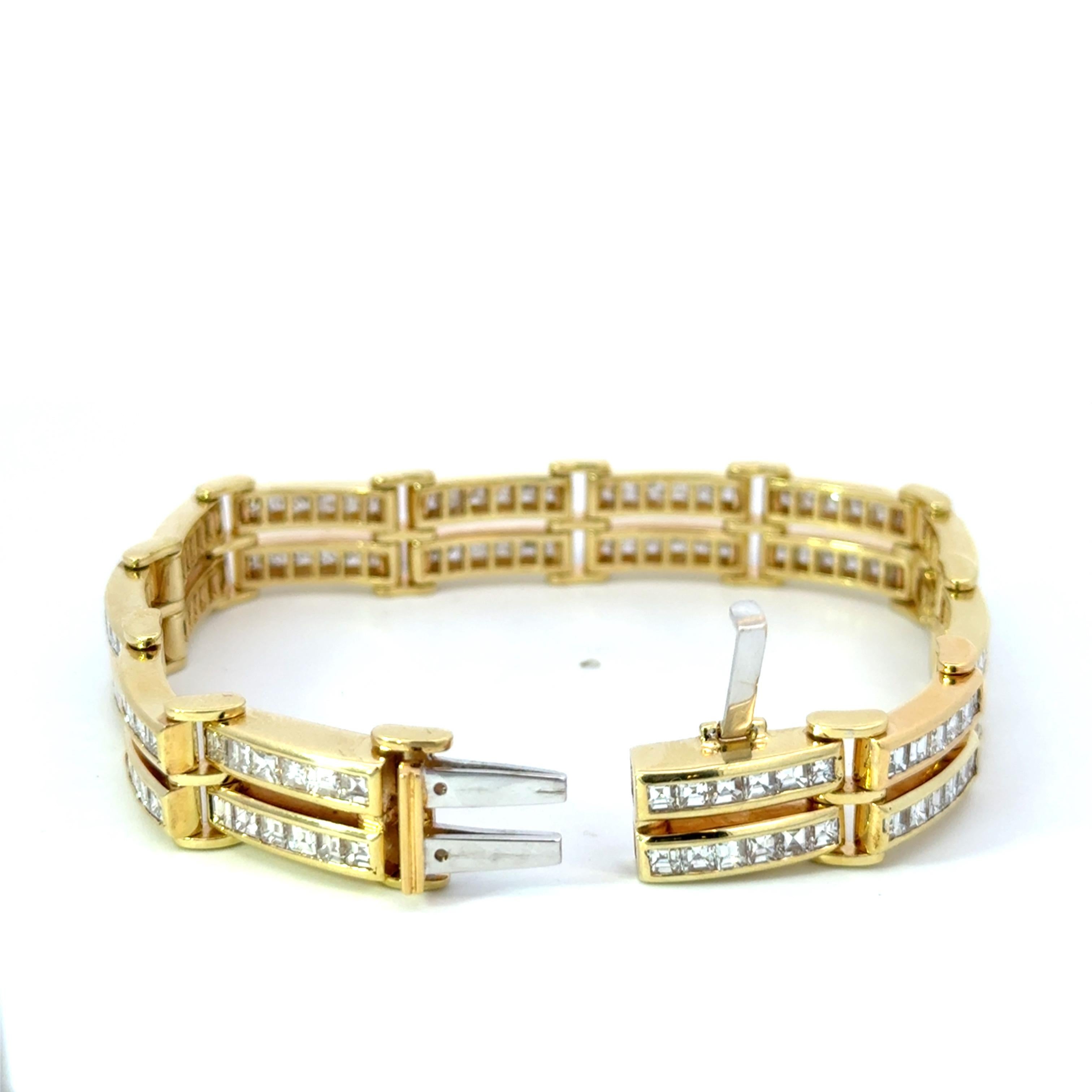 Adler Bracelet en or jaune 18 carats avec diamants taille émeraude carrée 11,50 ctw Excellent état - En vente à Dallas, TX