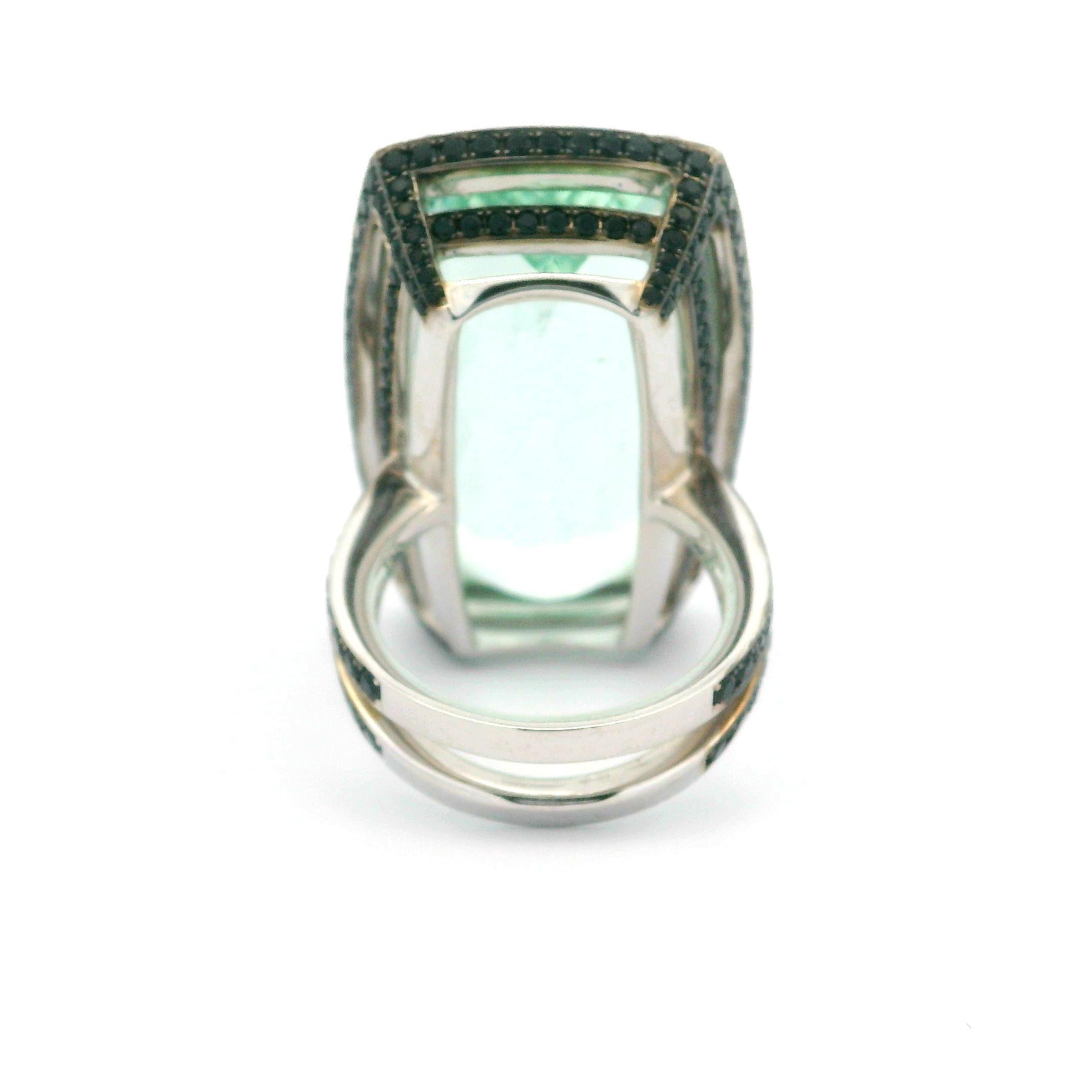 Cushion Cut Adler 18k Gold GIA 44.88ct Long Cushion Green Beryl Aquamarine Tsavorite Ring For Sale