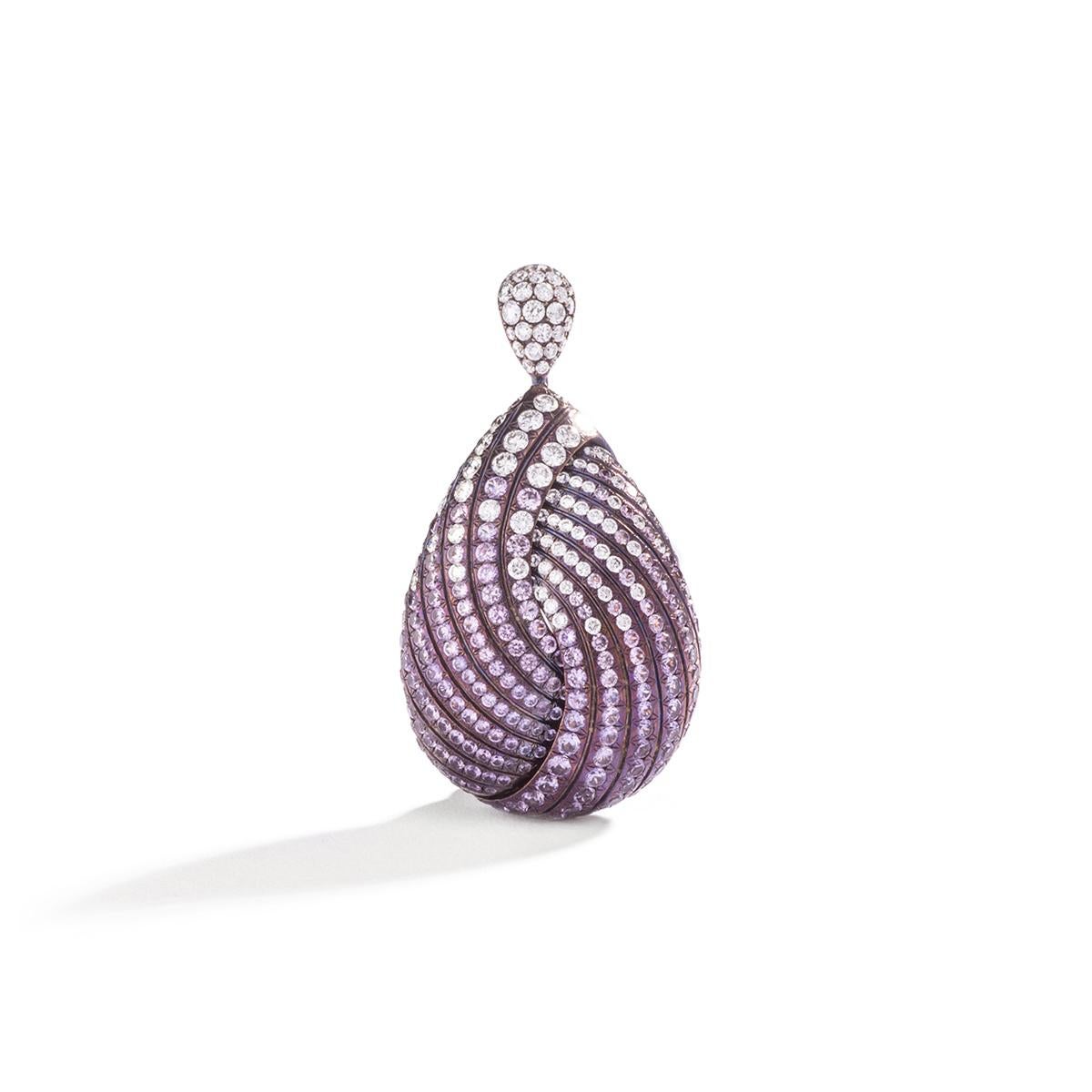 Adler Diamond and Pink Purple Sapphire on Titanium and Gold Pendant.
Signed Adler.

Total height: 1.97 inch (5.00 centimeters).
Width at maximum: 0.98 inch (2.50 centimeters).
Total weight: 10.65 grams.