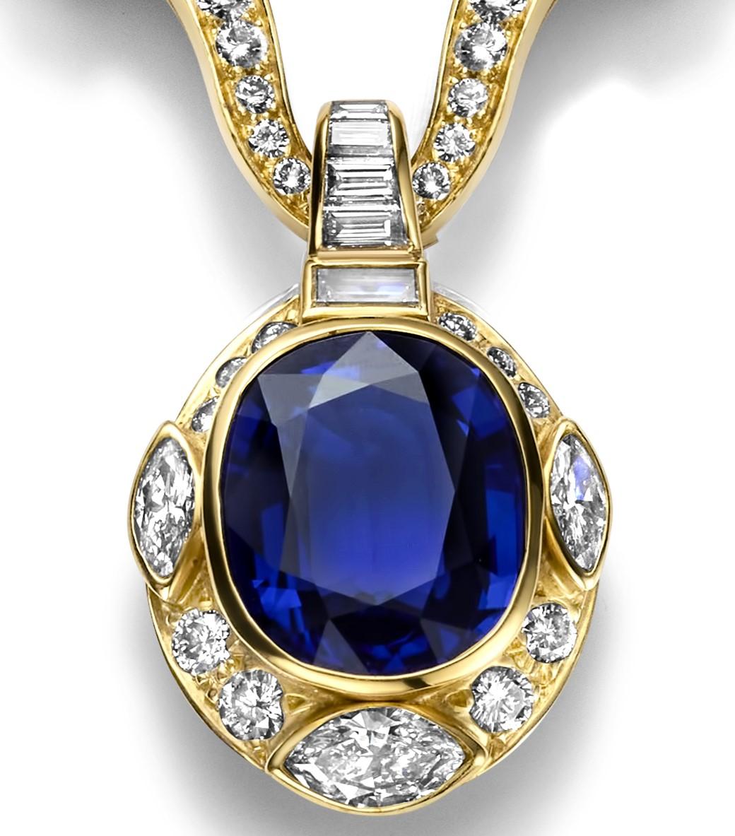 Artisan Adler Genèva Sapphire & Diamonds Necklace, Estate Sultan Oman Qaboos Bin Said For Sale