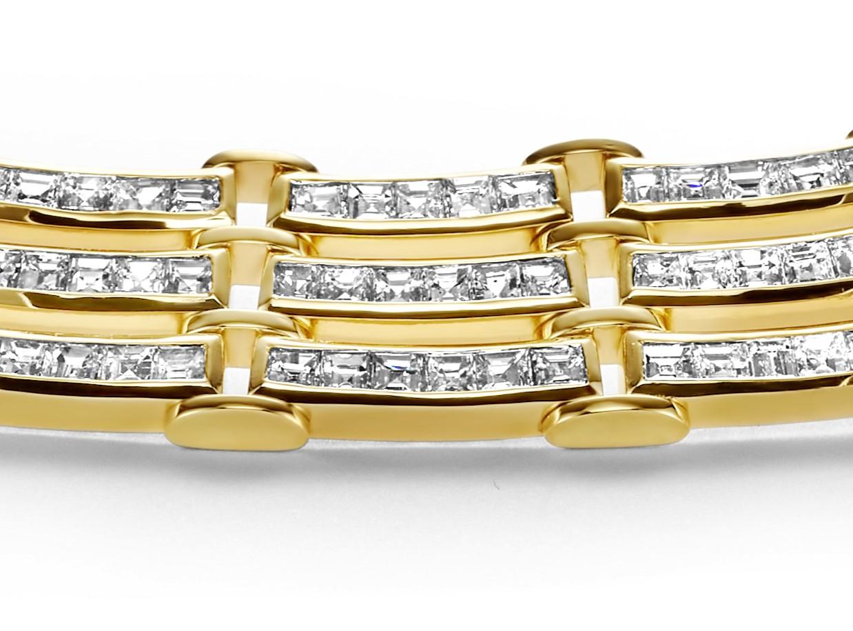 Square Cut Adler Genève 18kt Gold, 37 Ct Diamonds Choker Necklace & Bracelet, Estate Sultan For Sale
