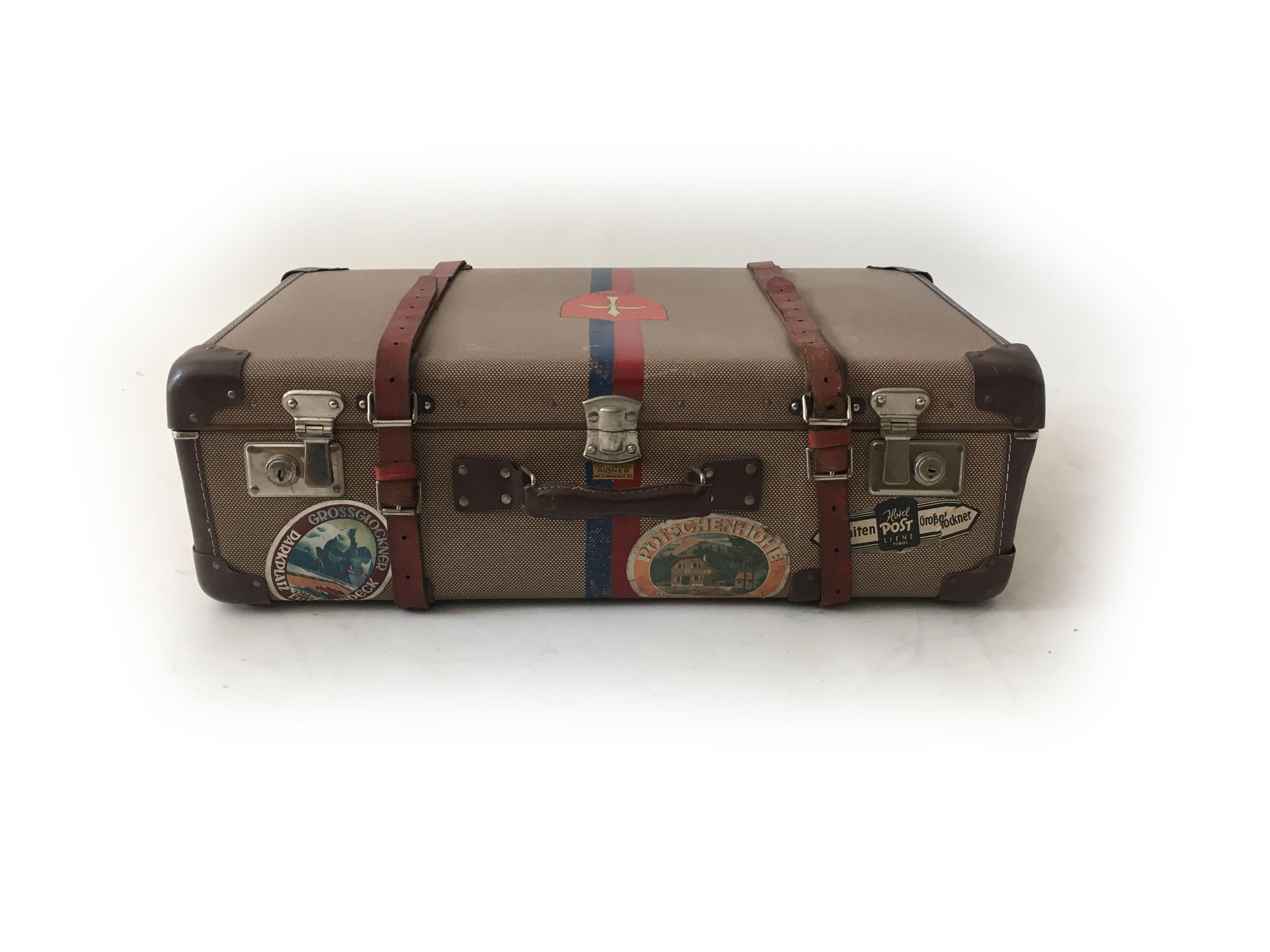 Adler Koffer luggage with painted coat of arms from the city of Trieste (Crest of Trieste) Austria 1930s. This lightweight but strong luggage has been on the adventure of the lifetime when in 1936 the Grossglockner High Alpine Road was first opened
