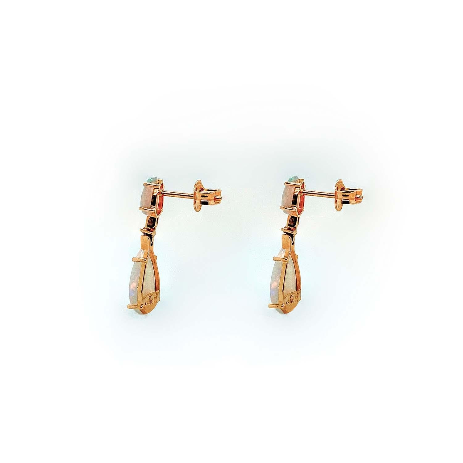 Pear Cut Admirable 18k Yellow Gold Opal Earring with Diamonds (B13508n) For Sale