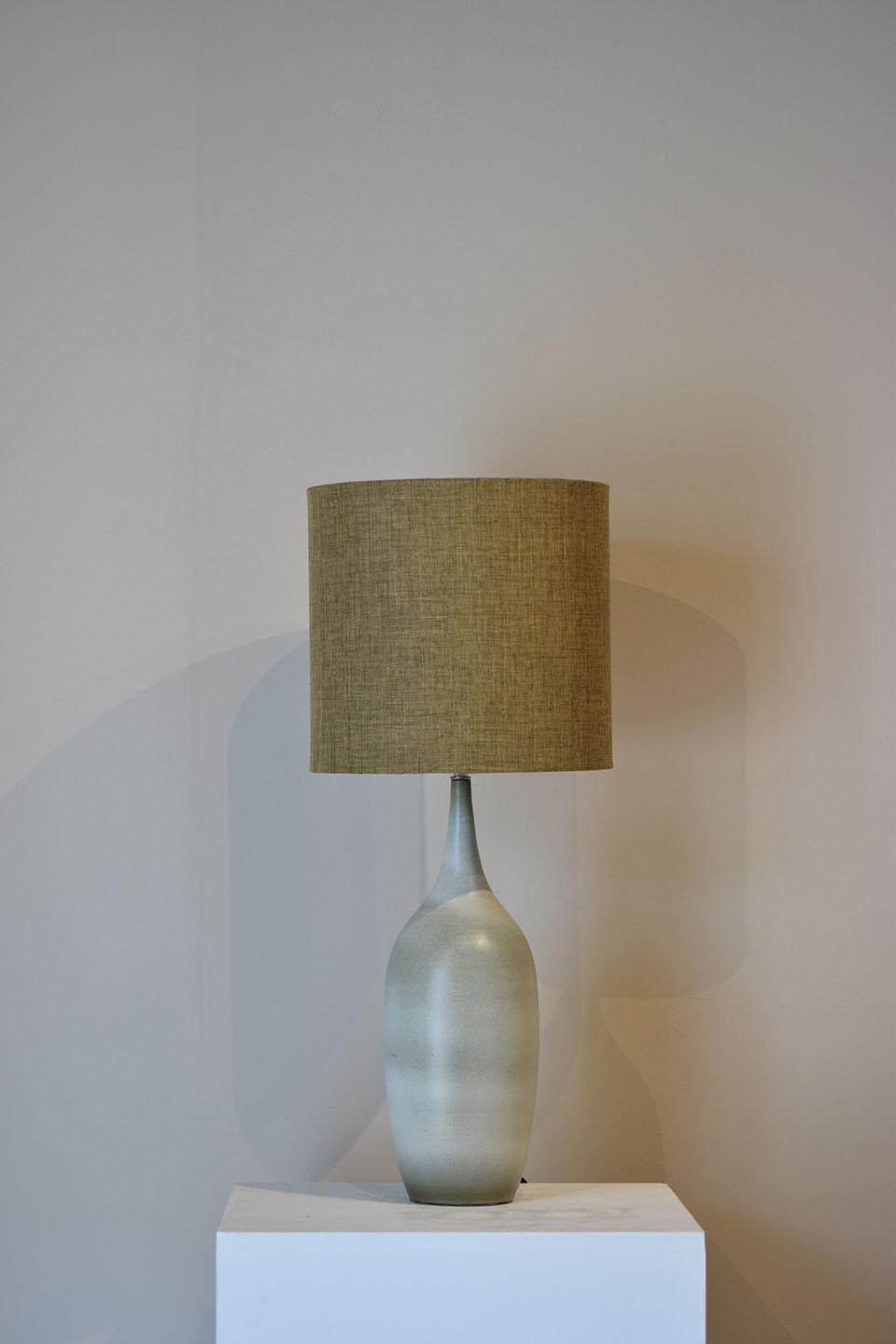 ADN Studio ceramic table lamp
Warm light, amazing color and texture. Perfect for any ambience.
Open edition.
