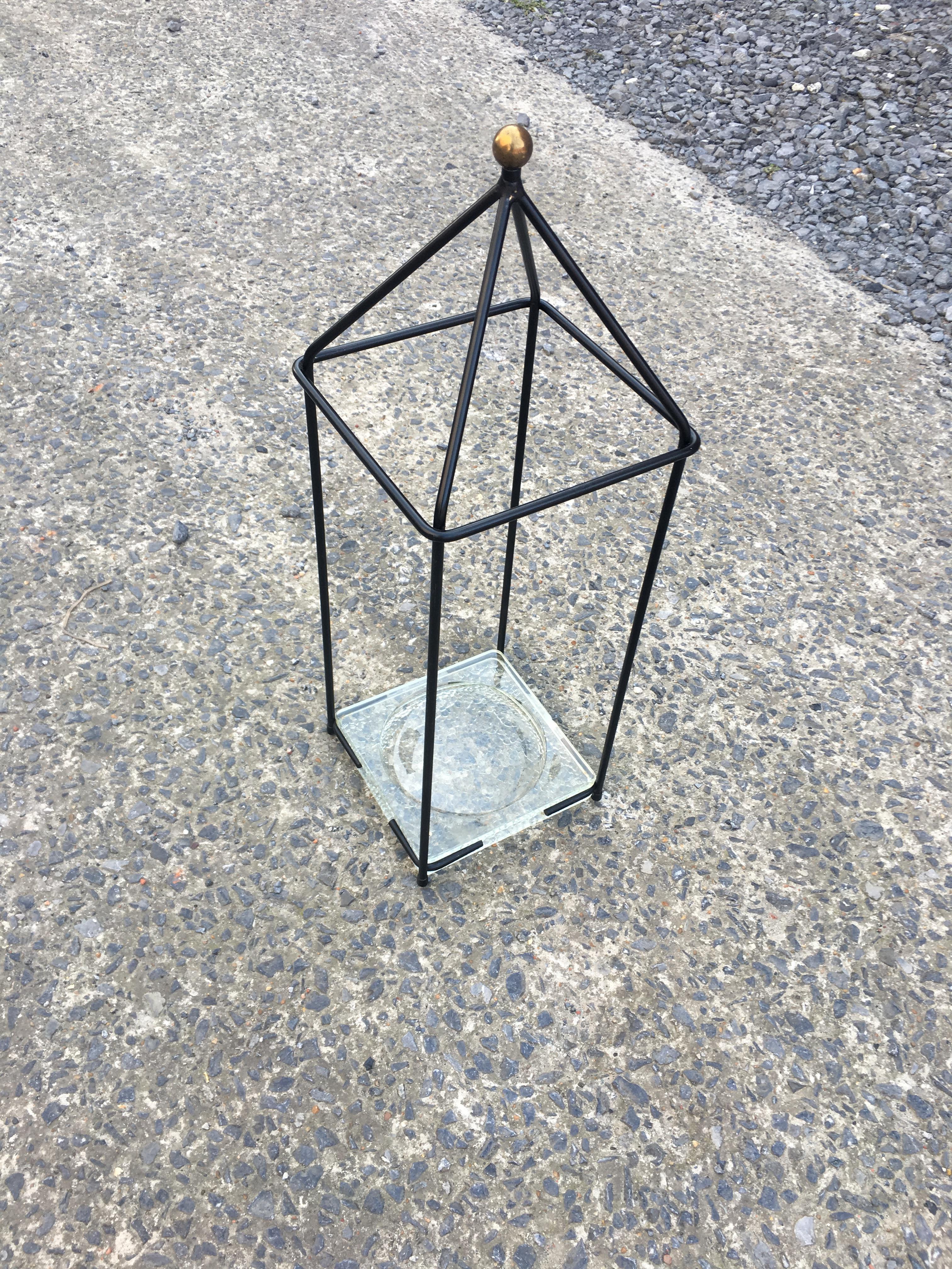 Adnet Jacques attributed. Umbrella stand, circa 1960 in lacquered metal with a golden brass ball and Saint-Gobain glass at the base.
