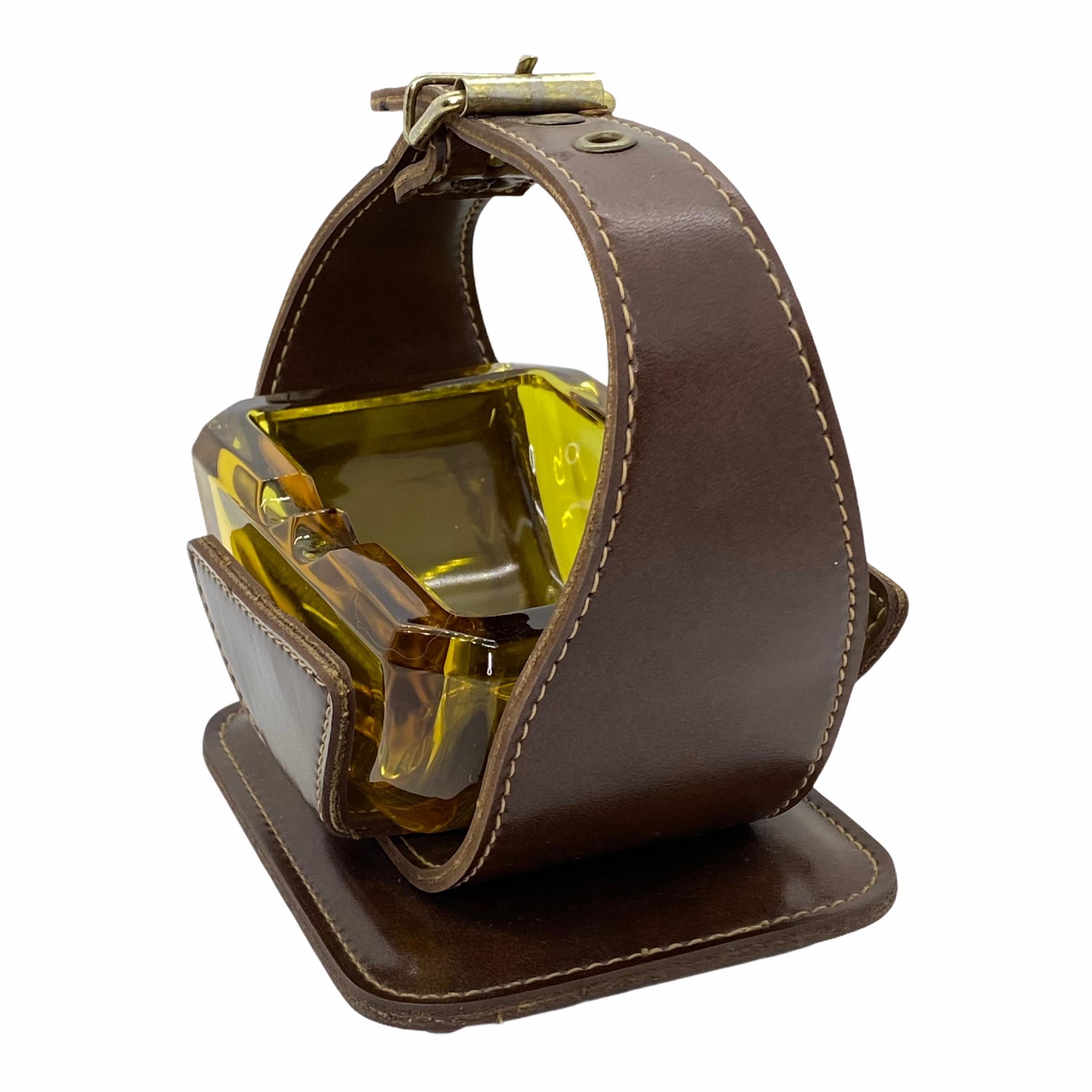 Cendrier en verre et similicuir de style Adnet Catchall Vintage en vente 2