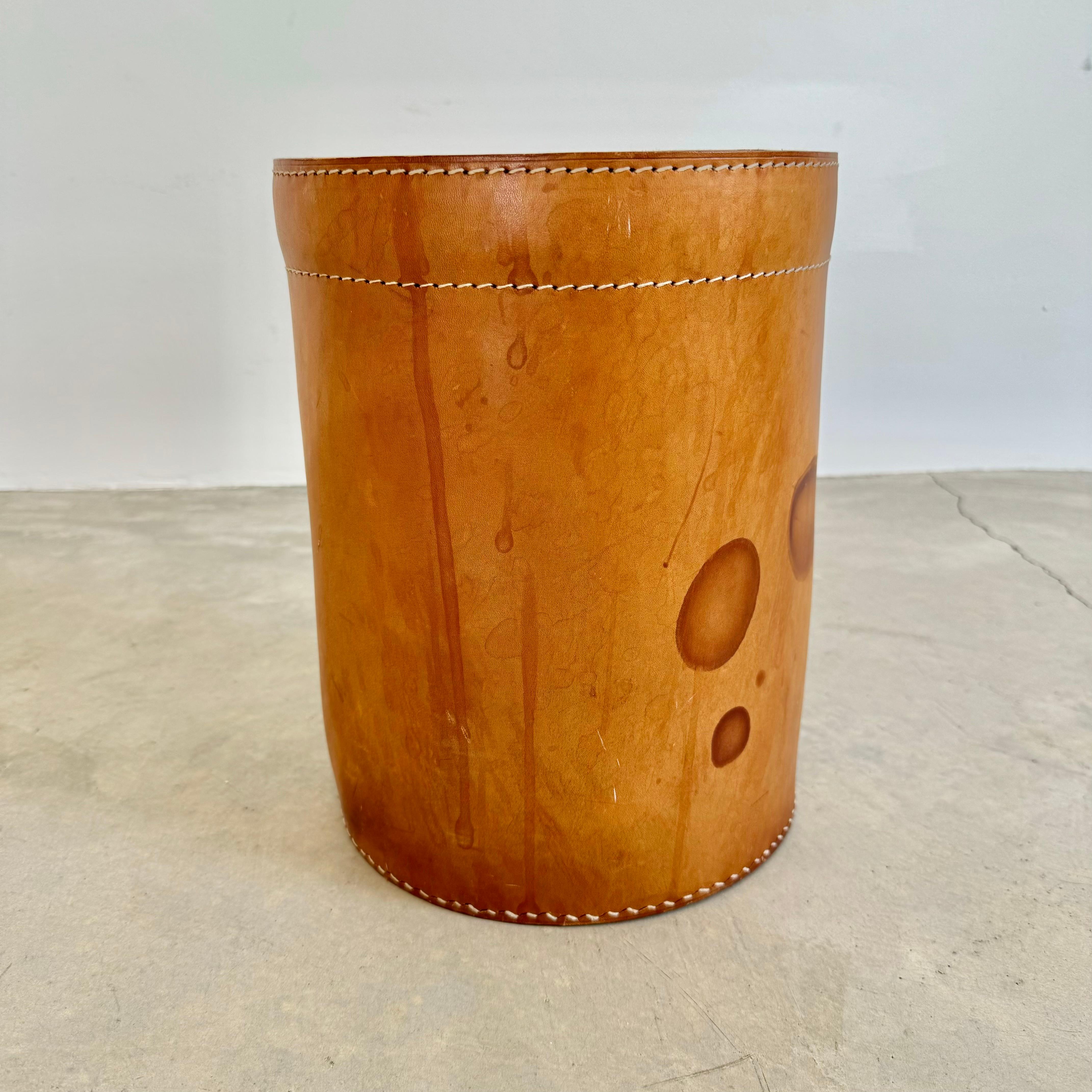 Jacques Adnet Style Saddle Leather Waste Basket, 1950s France In Good Condition For Sale In Los Angeles, CA