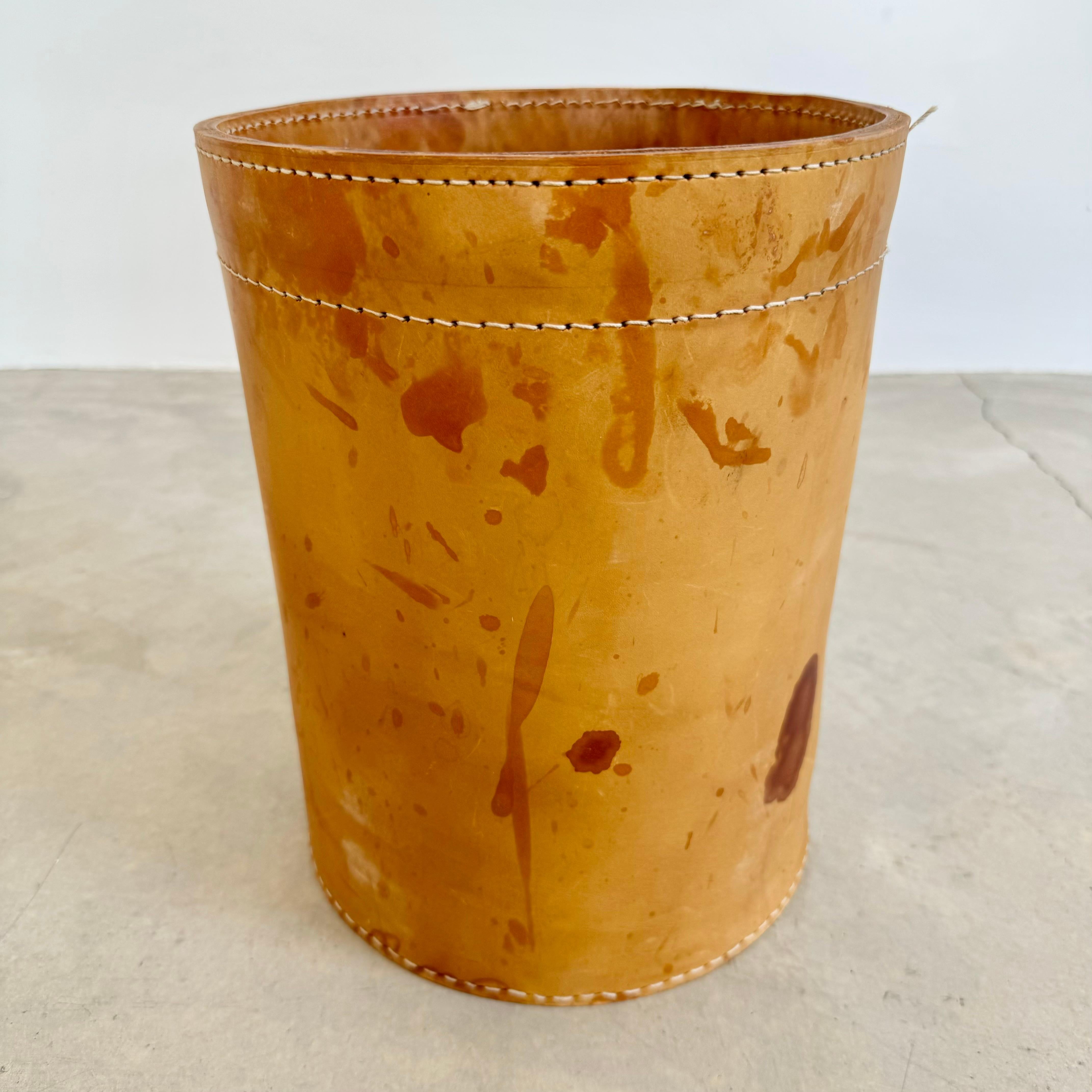 Mid-20th Century Adnet Style Saddle Leather Waste Basket, 1950s France For Sale