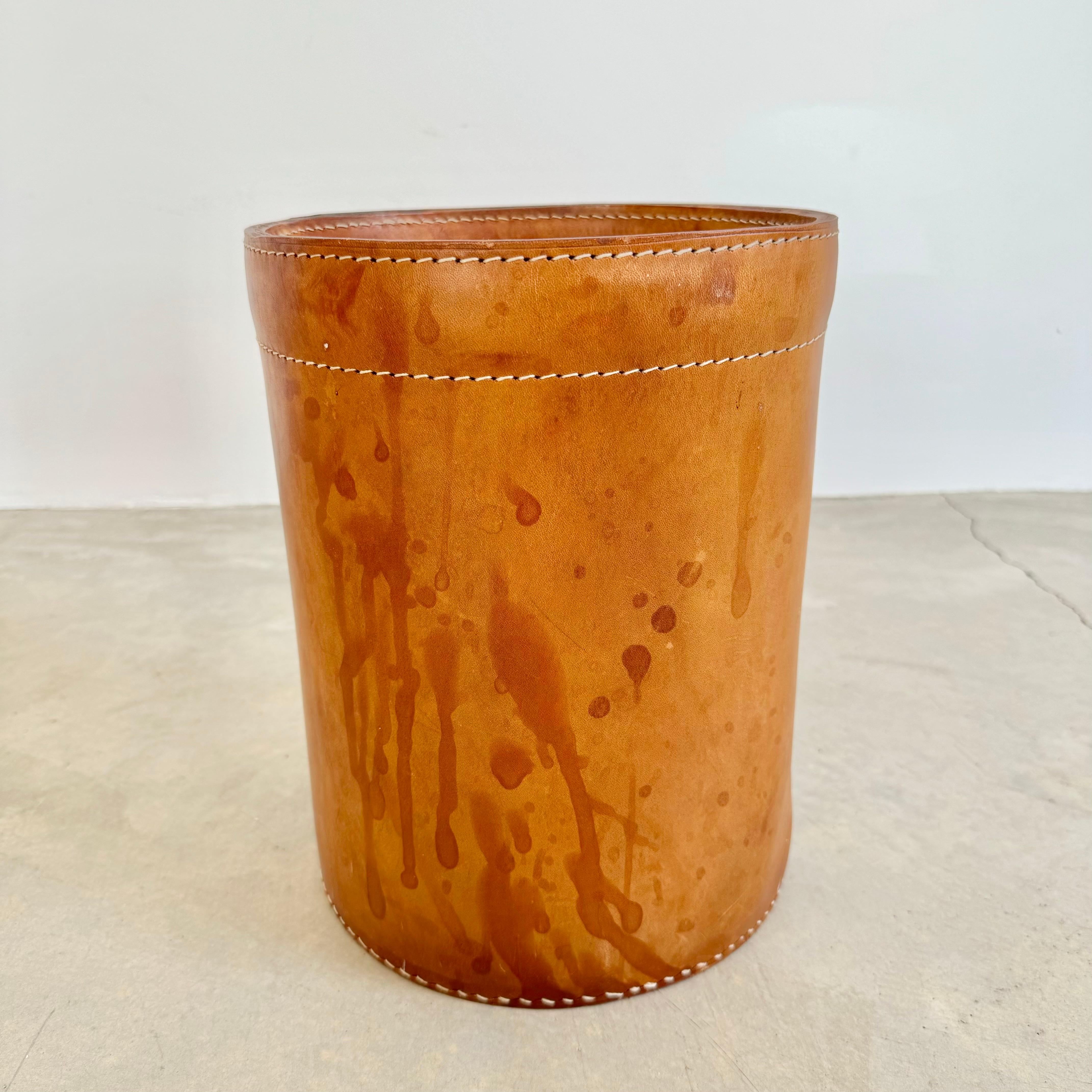 Jacques Adnet Style Saddle Leather Waste Basket, 1950s France For Sale 2