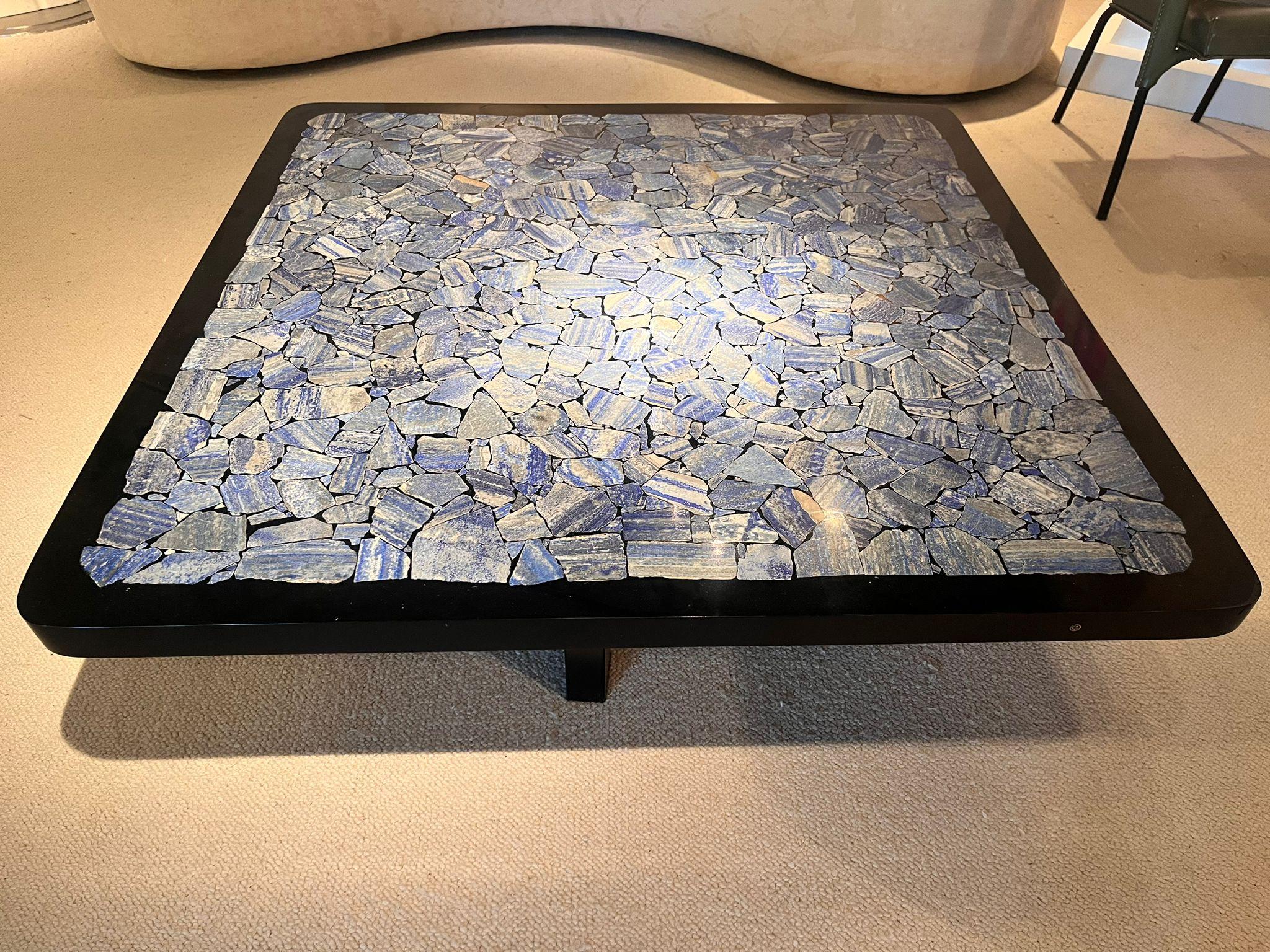 Mid-Century Modern Ado Chale, Center Table in Lapis Lazuli, Resin and Lacquered Metal, circa For Sale