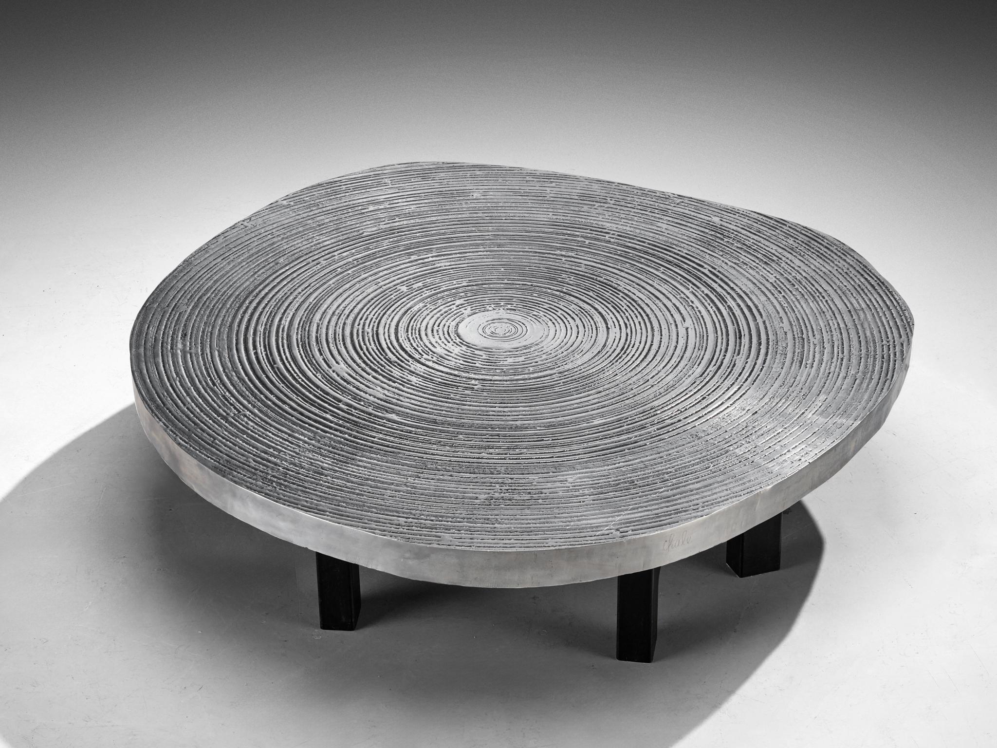 Ado Chale 'Goutte d'Eau' Couchtisch aus Aluminium (Belgisch) im Angebot