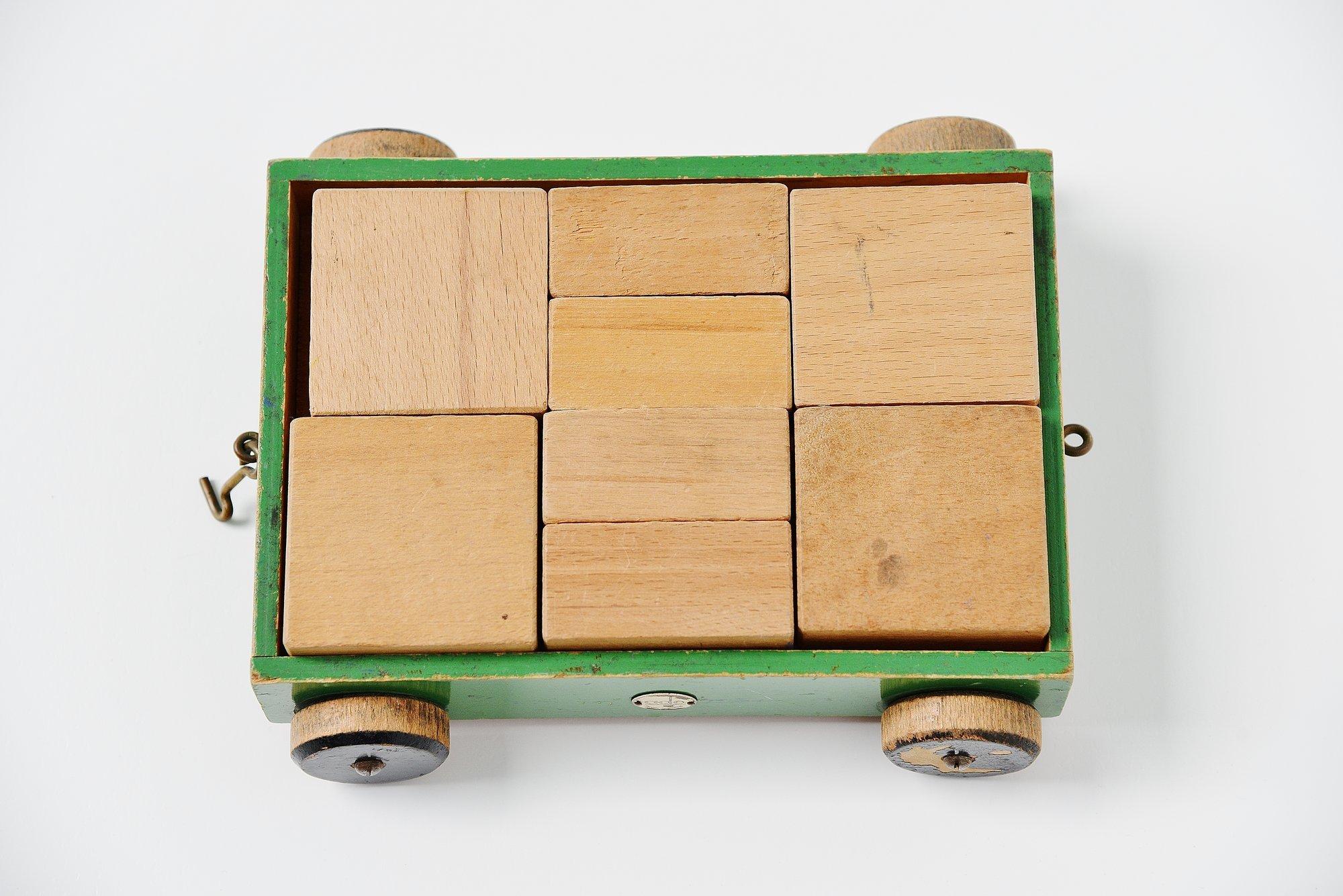 Ado Toy Cube Car Ko Verzuu, Holland, 1937 In Good Condition In Roosendaal, Noord Brabant