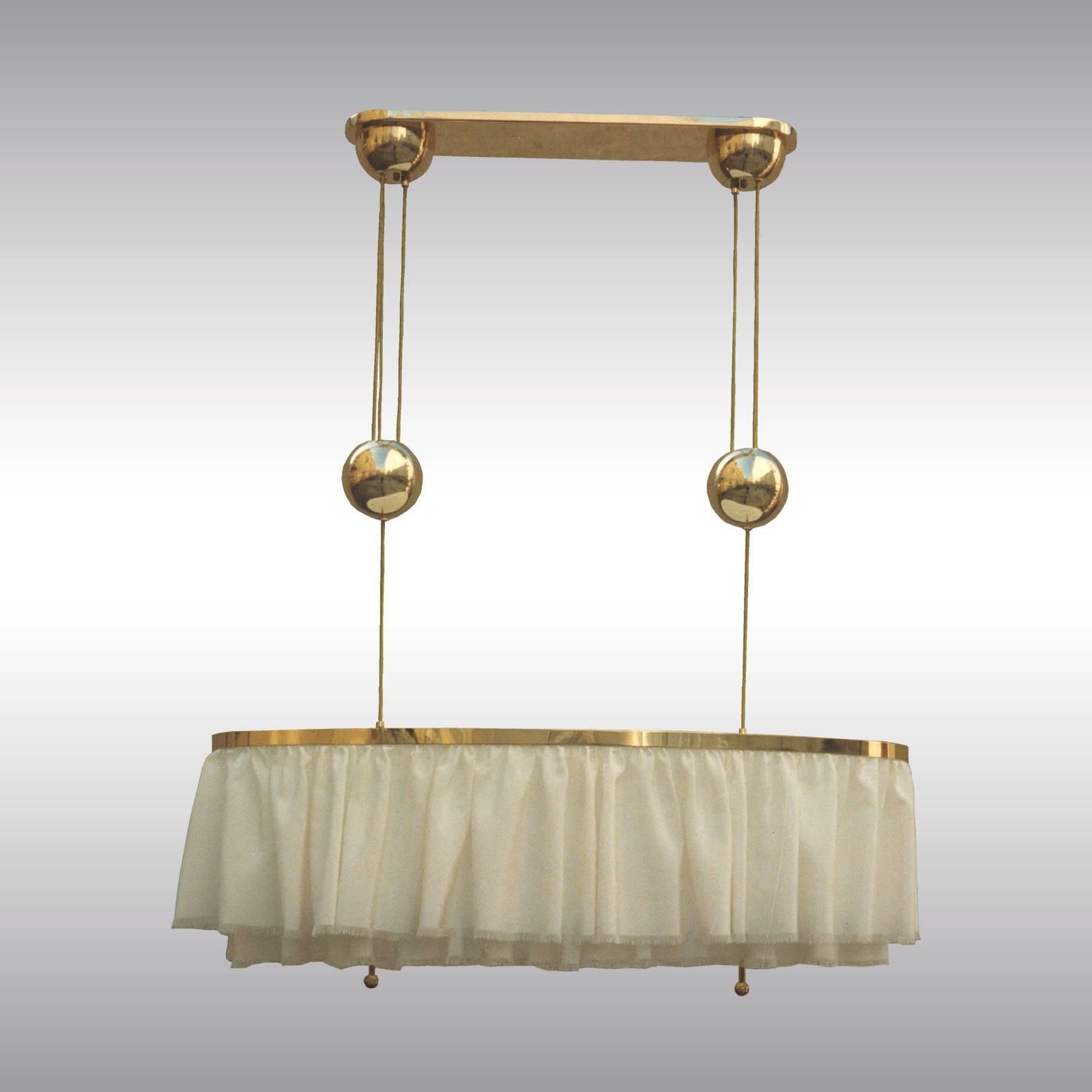 Austriaco Lampadario Adolf Loos Jugendstil in ottone e seta 