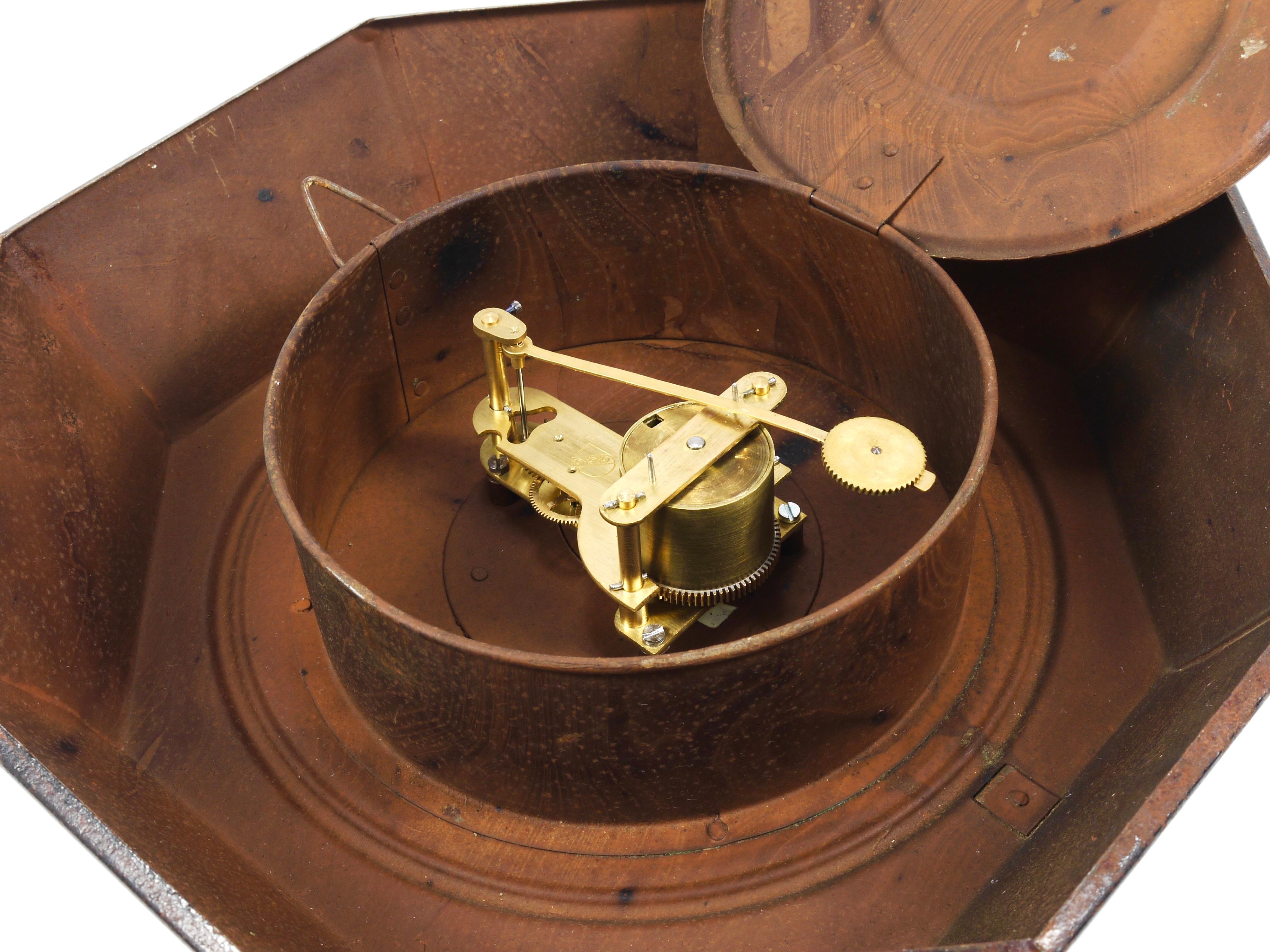 Reloj de pared del modernismo vienés de Adolf Loos, Austria, años 20 11
