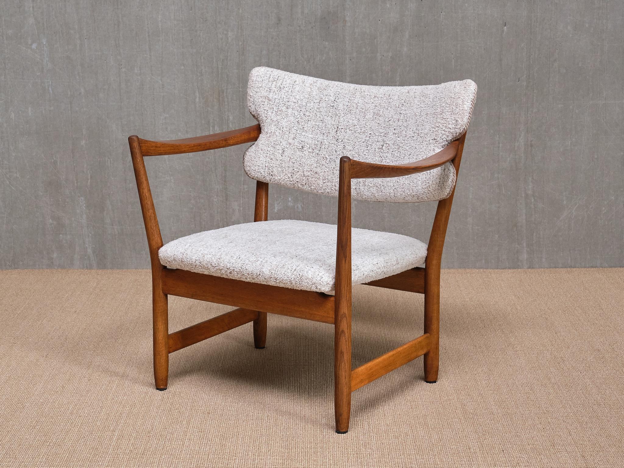 Adolf Relling & Fredrik Kayser 'Fireplace' Armchair in Oak, Dokka, Norway, 1958 For Sale 5
