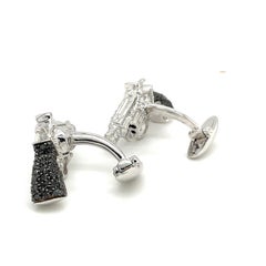 Adolfo Courrier: 18 Karat Weißgold Beretta Pistolen-Manschettenknopf-Glieder mit schwarzen und weißen Diamanten