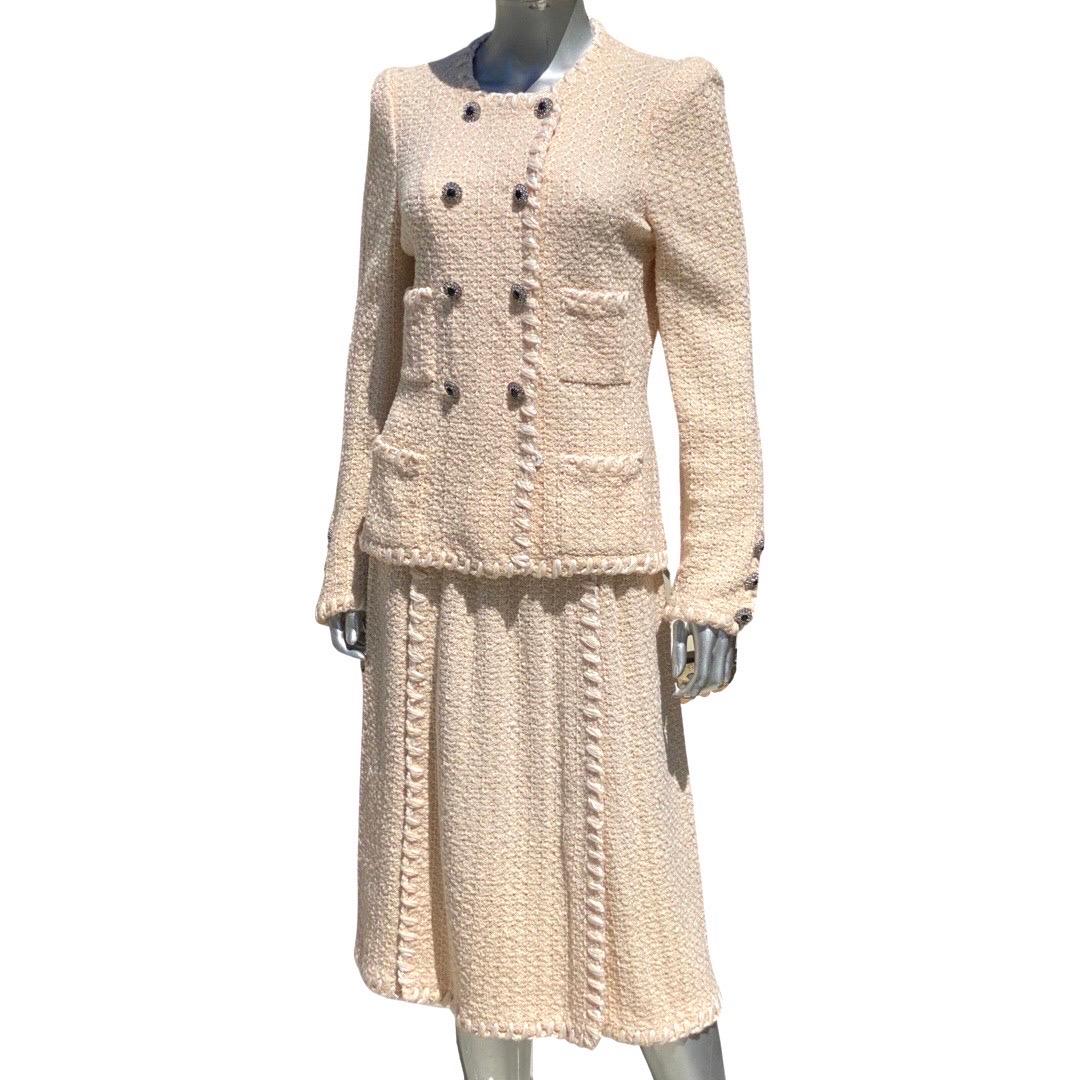 Adolfo for Saks Fifth Ave Iconic Boucle Creme Suit Jewel Buttons Size 6-8  For Sale 4