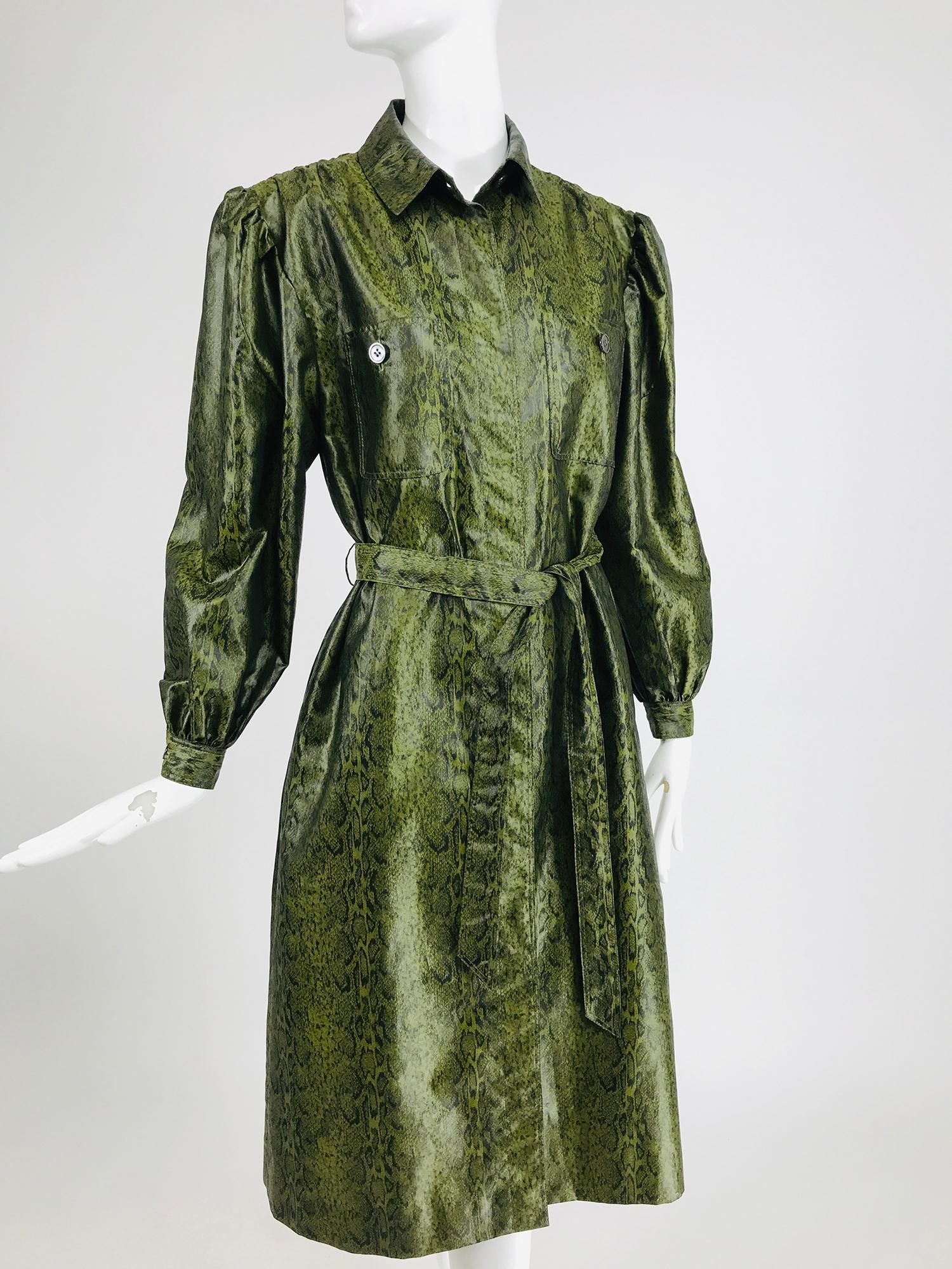 Adolfo Green Silk Textured Nylon Snakeskin Print Rain Coat 1980s For Sale 6