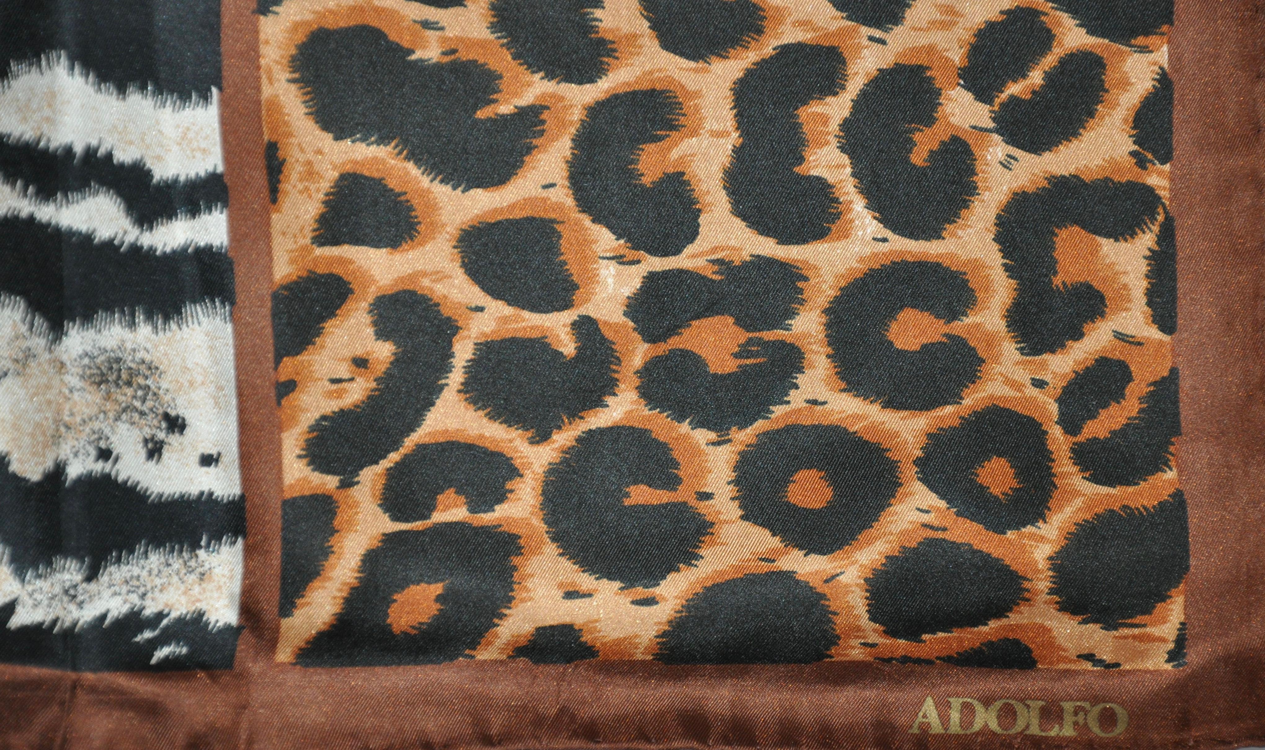 Adolfo - Grande et élégante écharpe en soie « Zebra & Leopard » Bon état - En vente à New York, NY