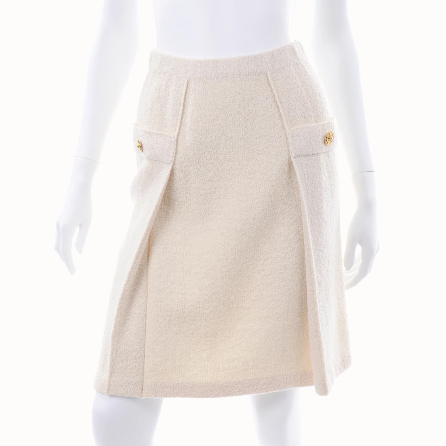 Adolfo Sardina Vintage Ivory Cream Knit Skirt & Jacket Suit Gold Clover Buttons 1