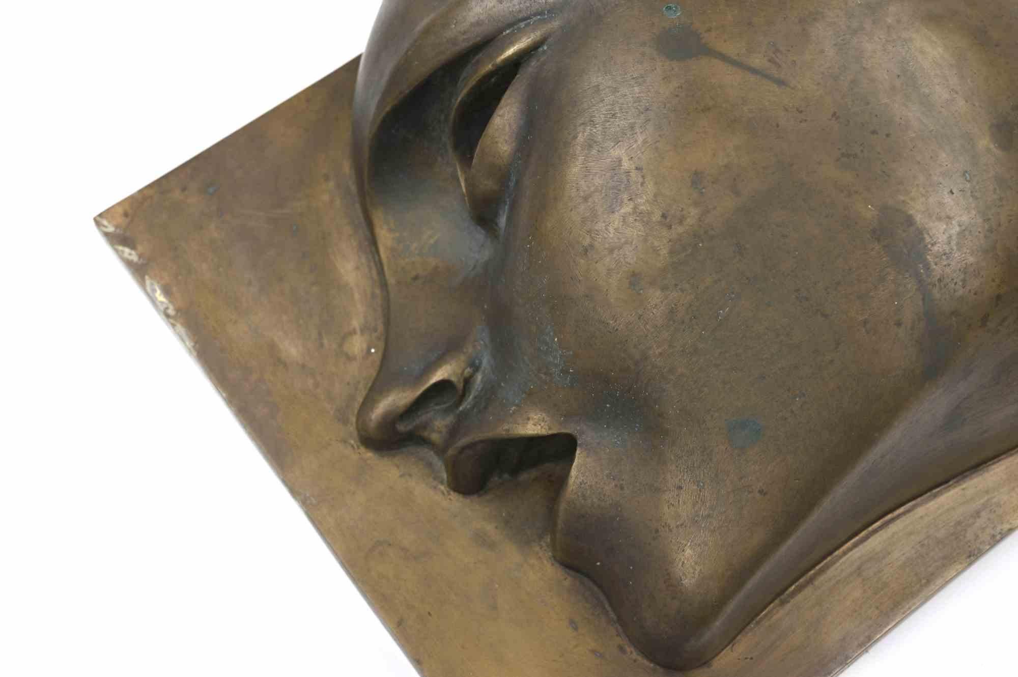 Victory (La Vittoria) - Sculpture by Adolfo Wildt - 1990 For Sale 1