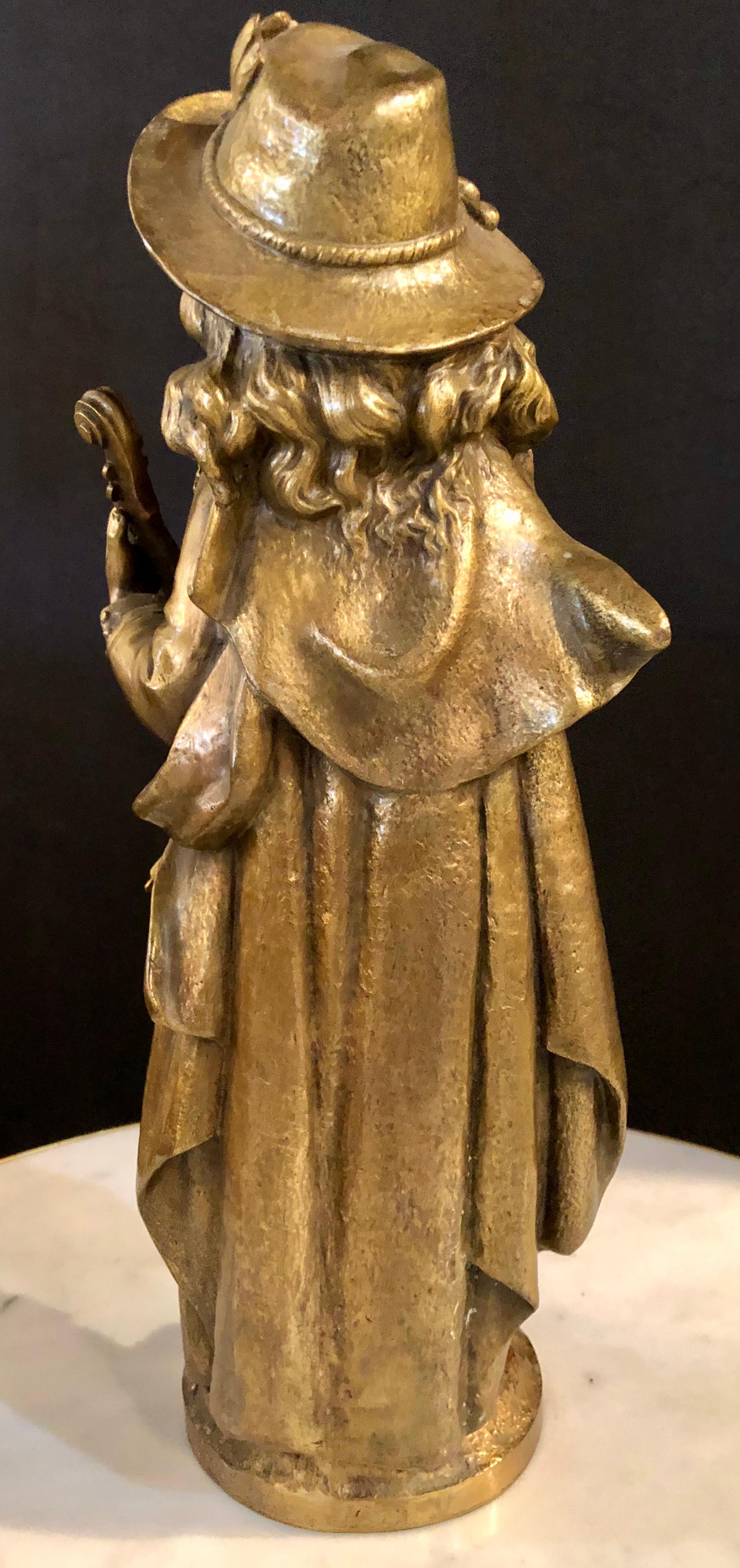 Sculpture en bronze d'un jeune violoniste signée par Adolph Maubach:: 19e siècle 2