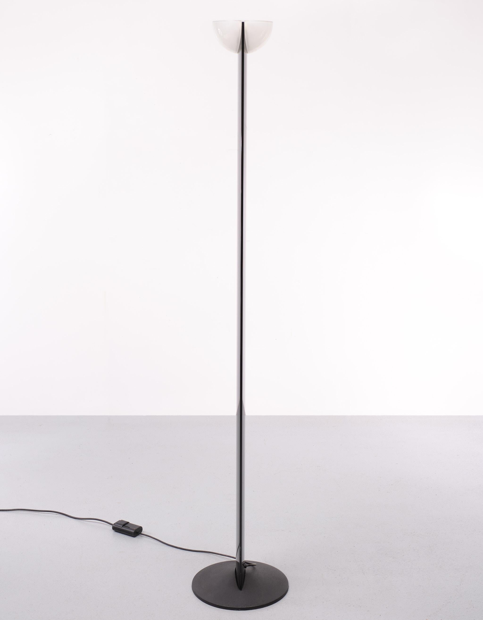 Late 20th Century Adonis Floor Lamp by Gianfranco Frattini for Luci Italia 1980s For Sale
