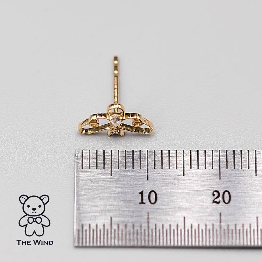 Adorable Bee Diamond Stud Earrings 18K Yellow Gold Stylish Earrings In New Condition In Suwanee, GA
