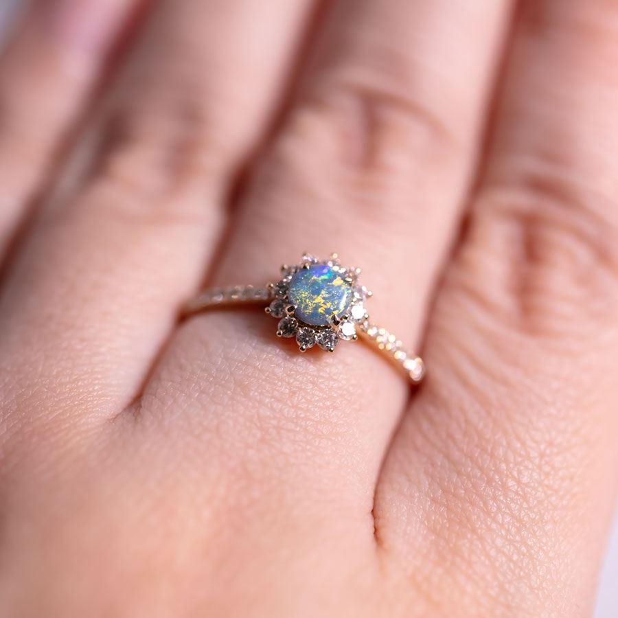 Brilliant Cut Adorable Black Opal Halo Diamond Engagement Ring 18K Yellow Gold For Sale