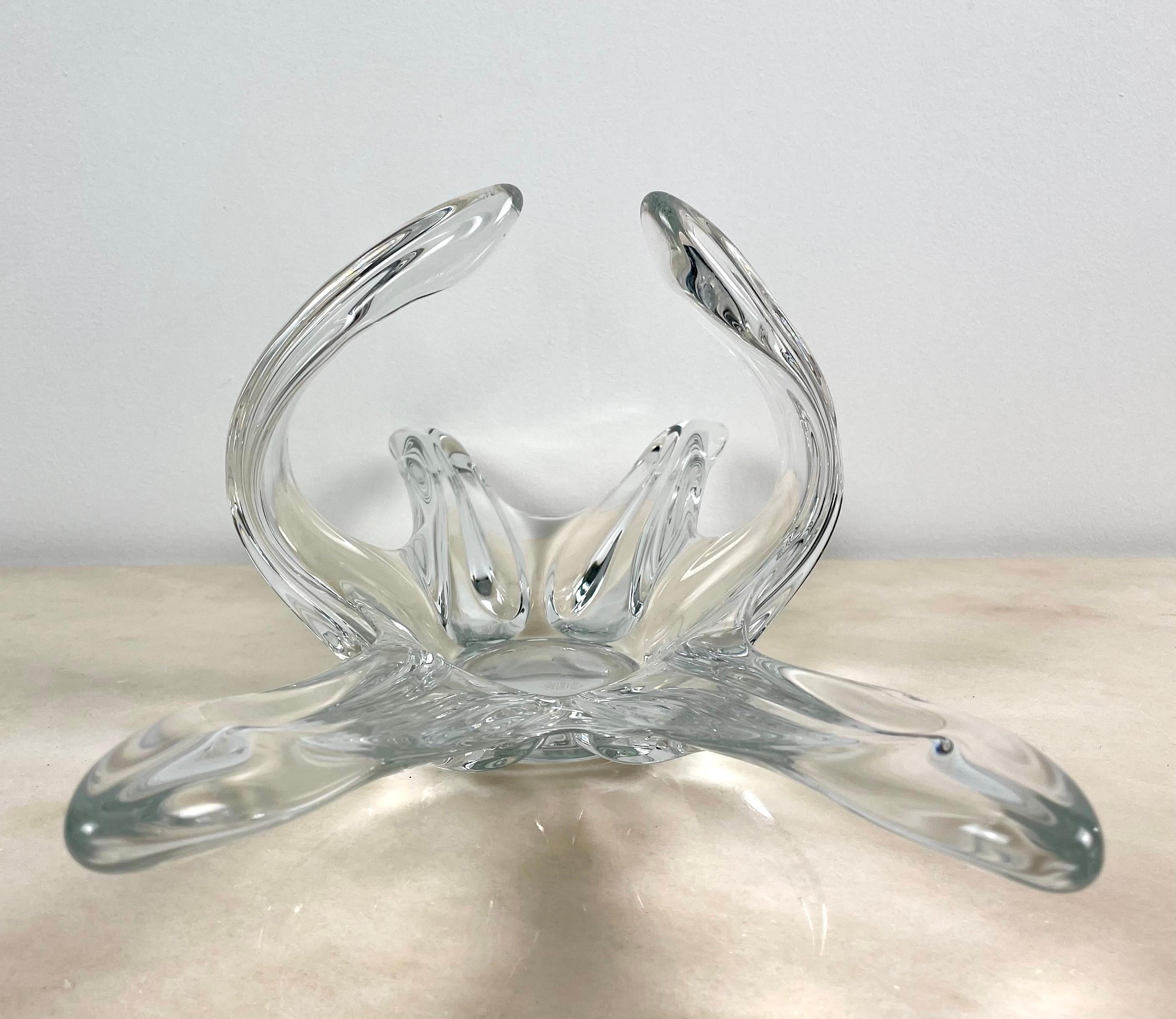 Fruit Bowl or Centerpiece or Flower Bowl in Translucent Crystal, 1960, France  In Good Condition For Sale In Beuzevillette, FR