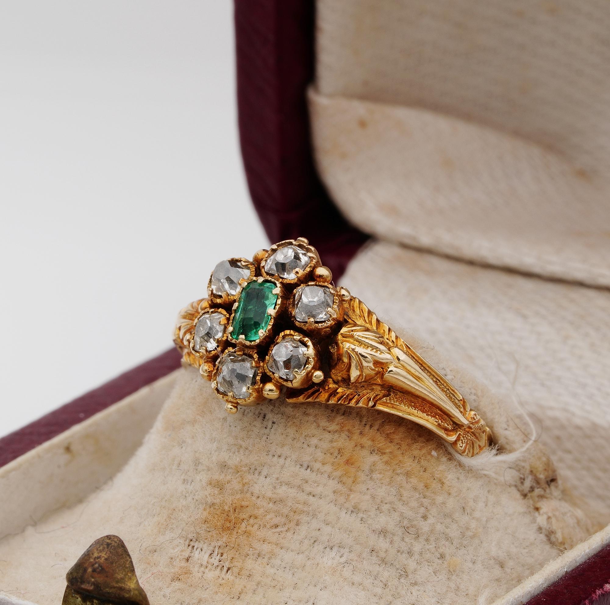 Women's Adorable Georgian Diamond Emerald Daisy Ring 18 Karat For Sale