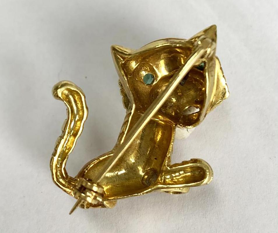 70's Fierce Silver Tiger Brooch with Piercing Emerald Green Eyes