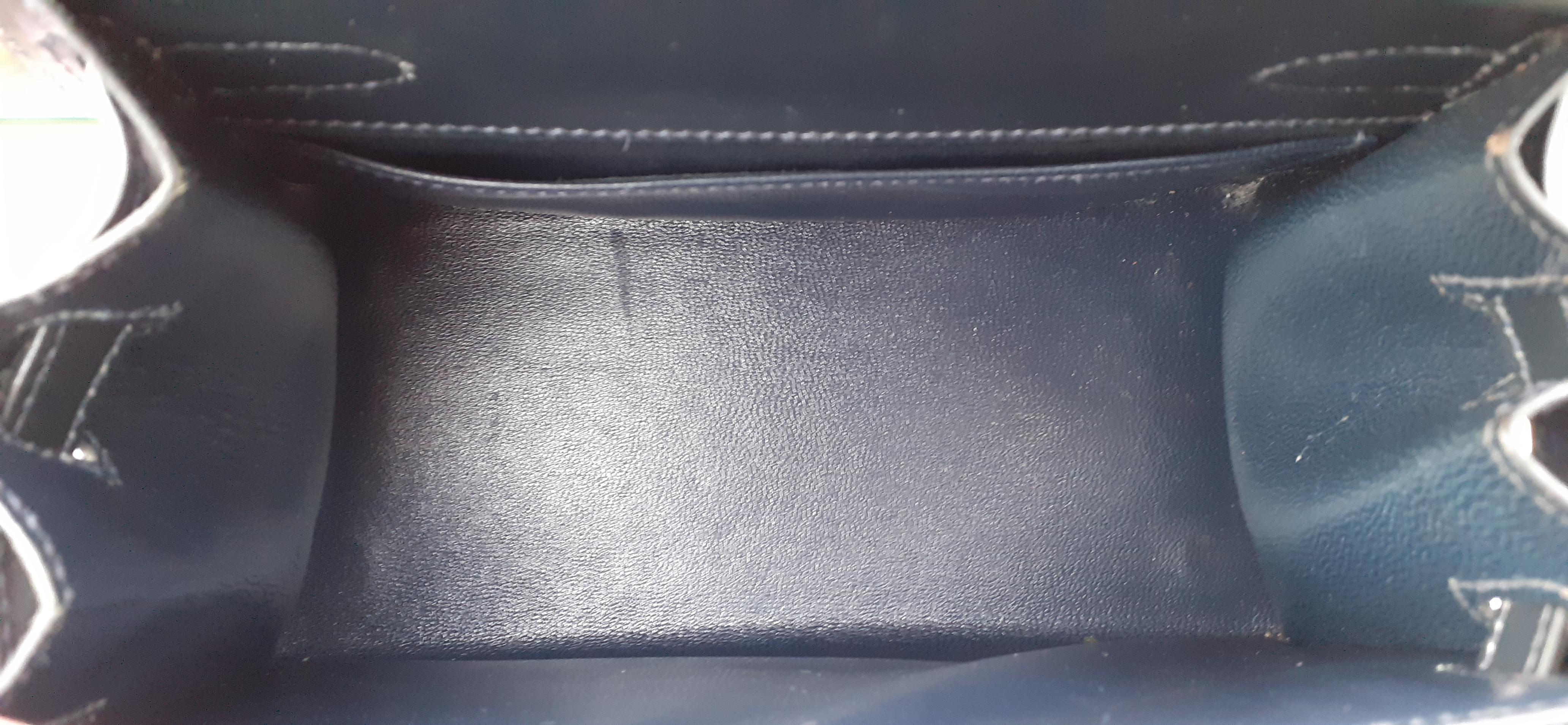 Adorable Hermès Vintage Mini Kelly Sellier Bag Indigo Blue Box Leather Ghw 20 cm 7