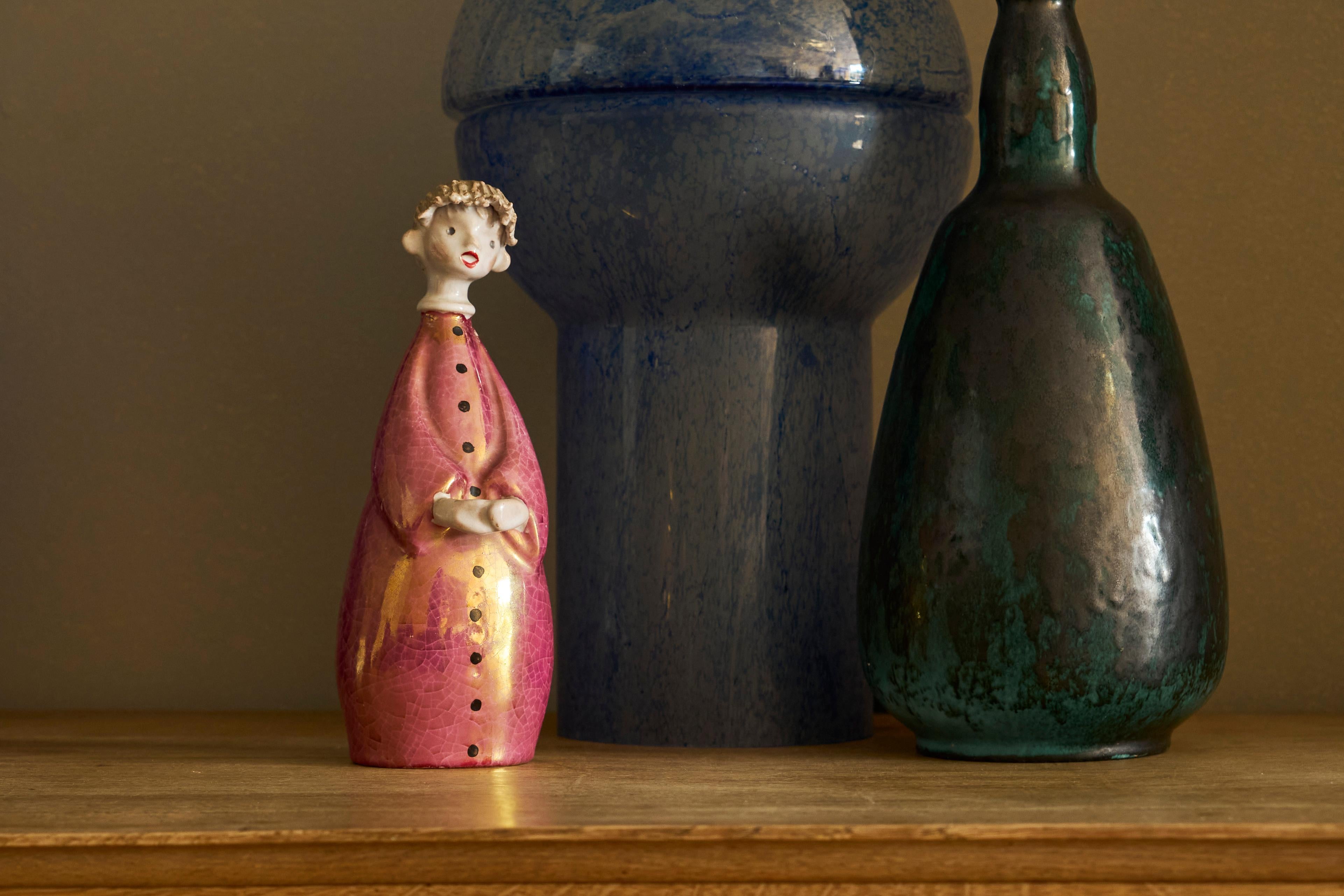 Adorable Italian Luster Glazed Studio Pottery Figurine 1960s For Sale 7