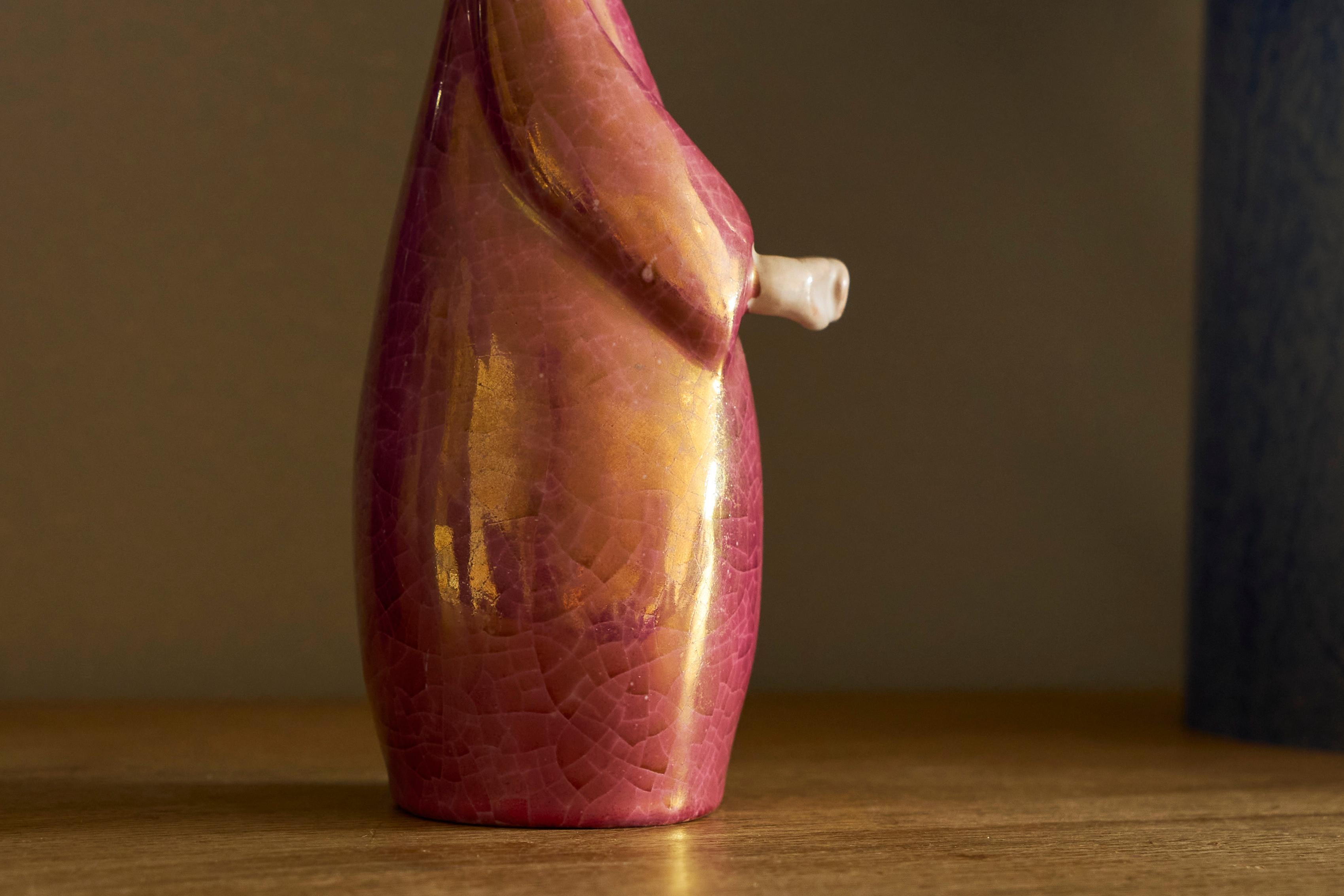 Adorable Italian Luster Glazed Studio Pottery Figurine 1960s For Sale 4