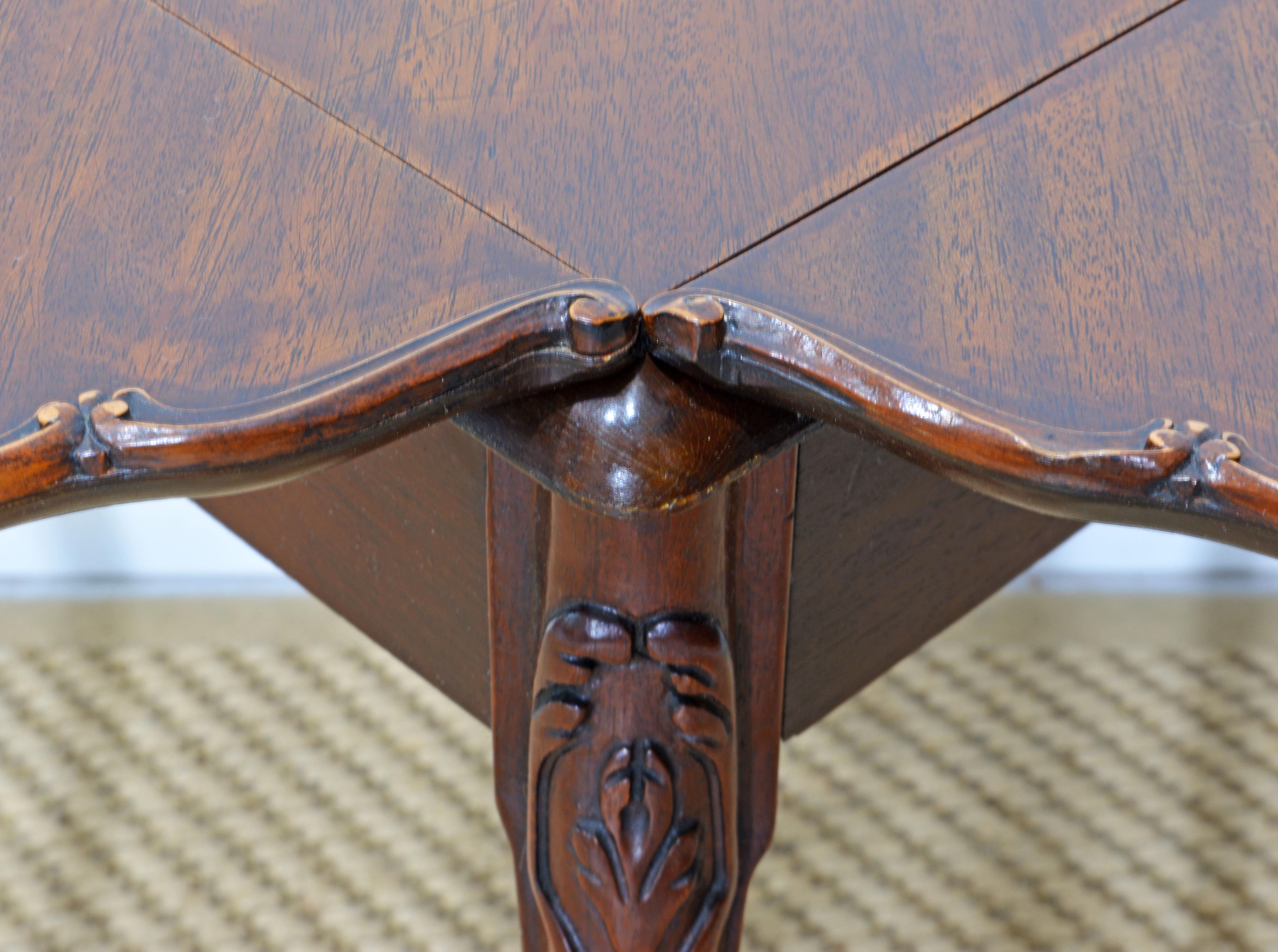 Adorable Louis XV Style Carved Walnut Drop Leaf Clover Shape Side Table 6