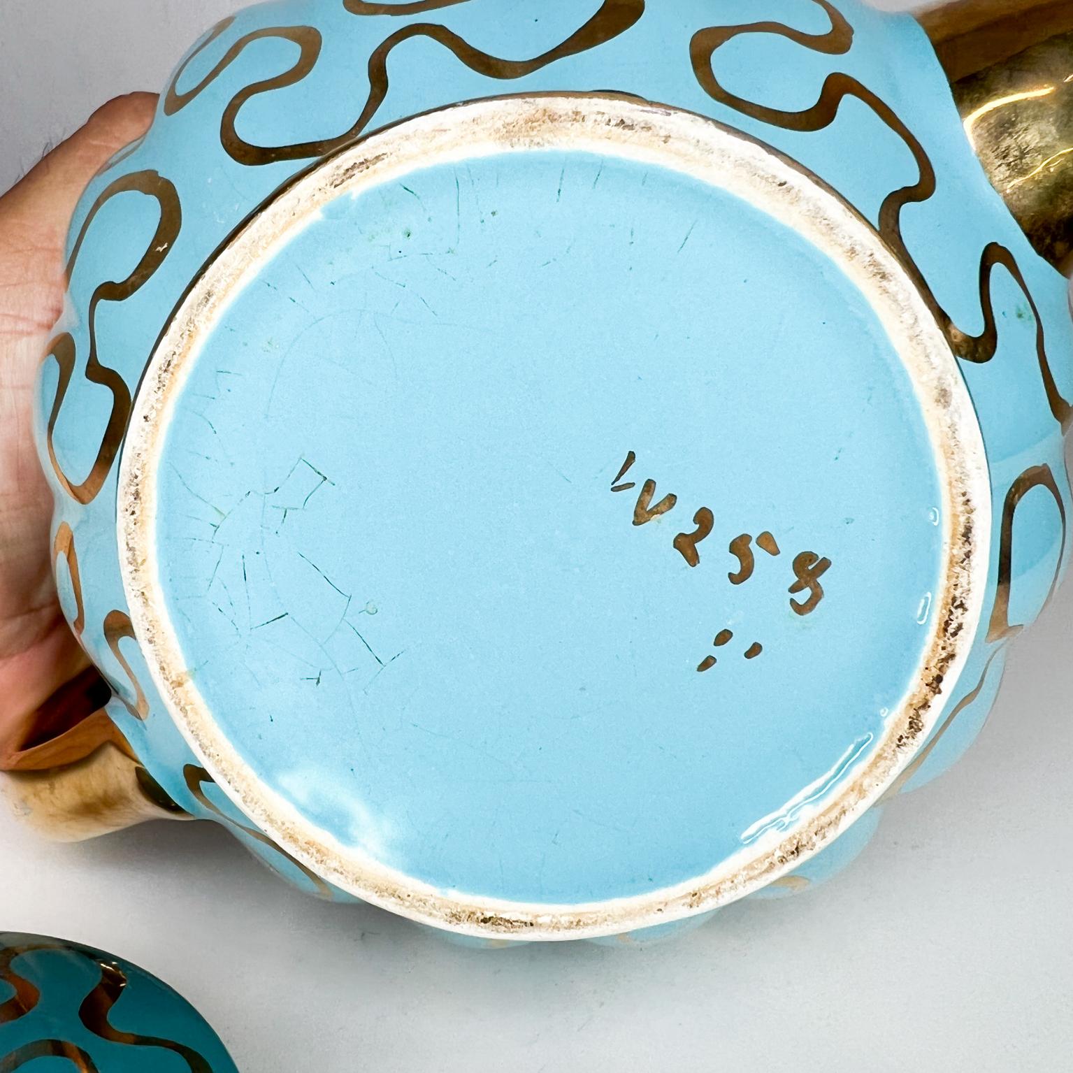 Verschnörkelte moderne Tiffany Aqua Gold Keramik-Teekanne, handbemalt 4