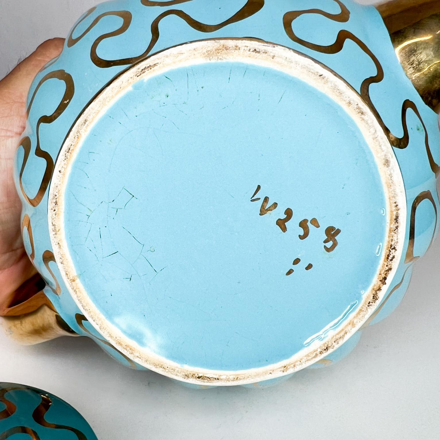 1970s Hand Painted Ceramic Tea Pot Tiffany Blue Gold In Good Condition In Chula Vista, CA