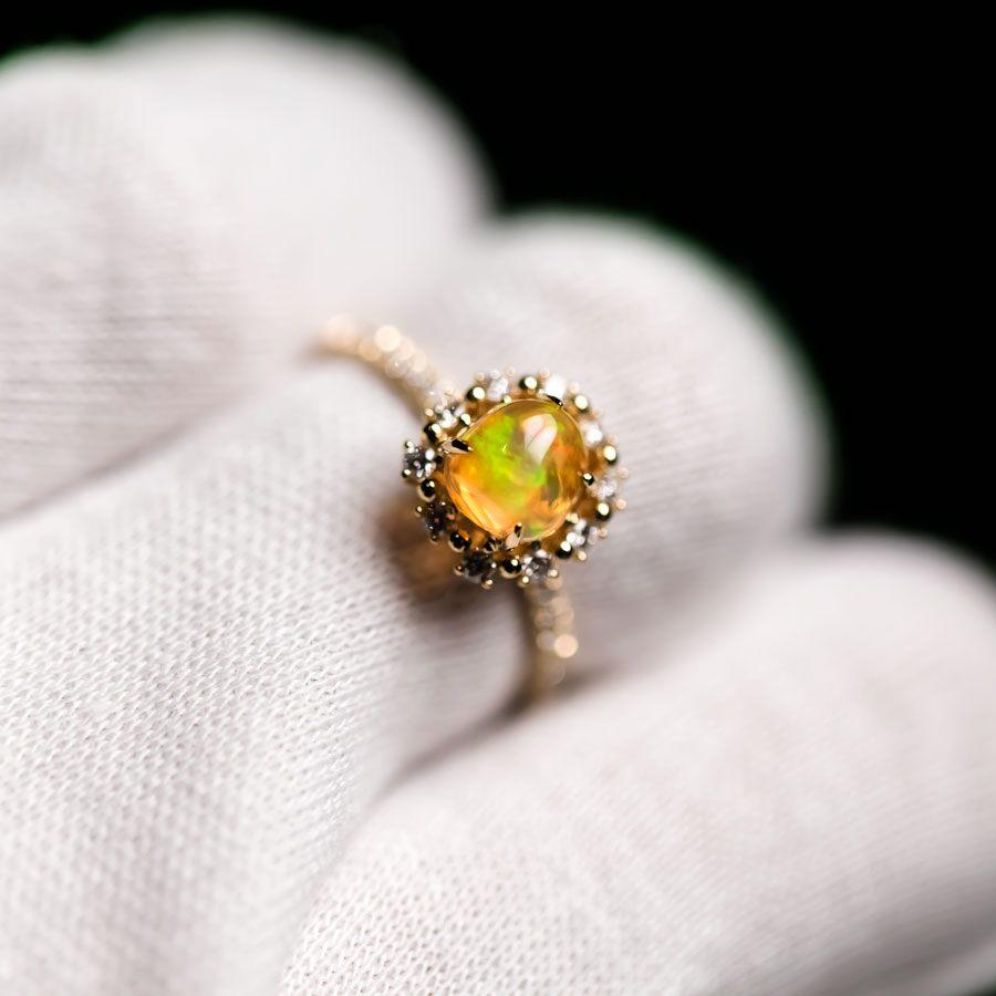 Brilliant Cut Adorable Orange Fire Opal & Halo Diamond Engagement Ring 18K Yellow Gold For Sale