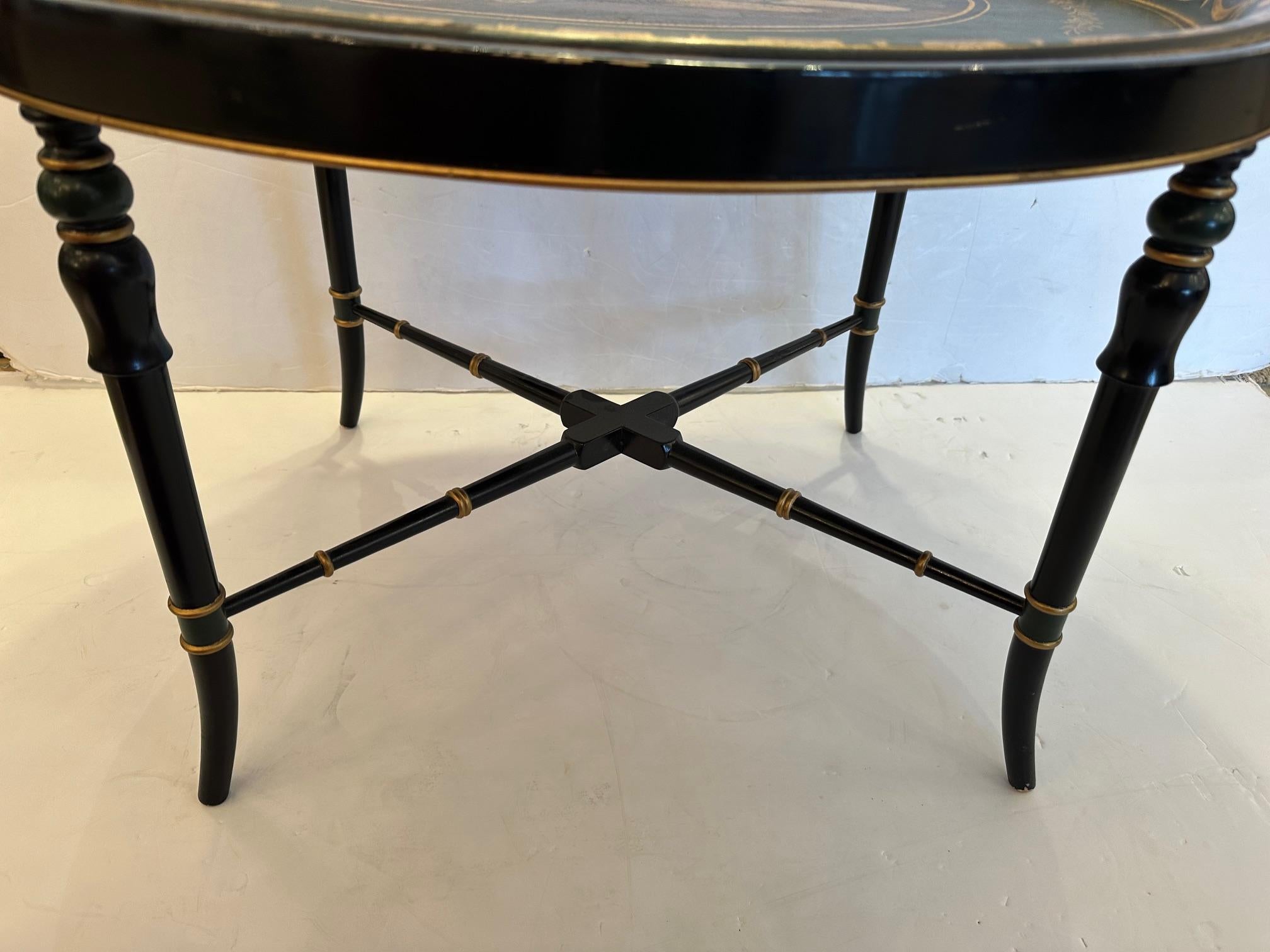 Adorable table à plateau ovale en tôle avec chien peint en vente 1