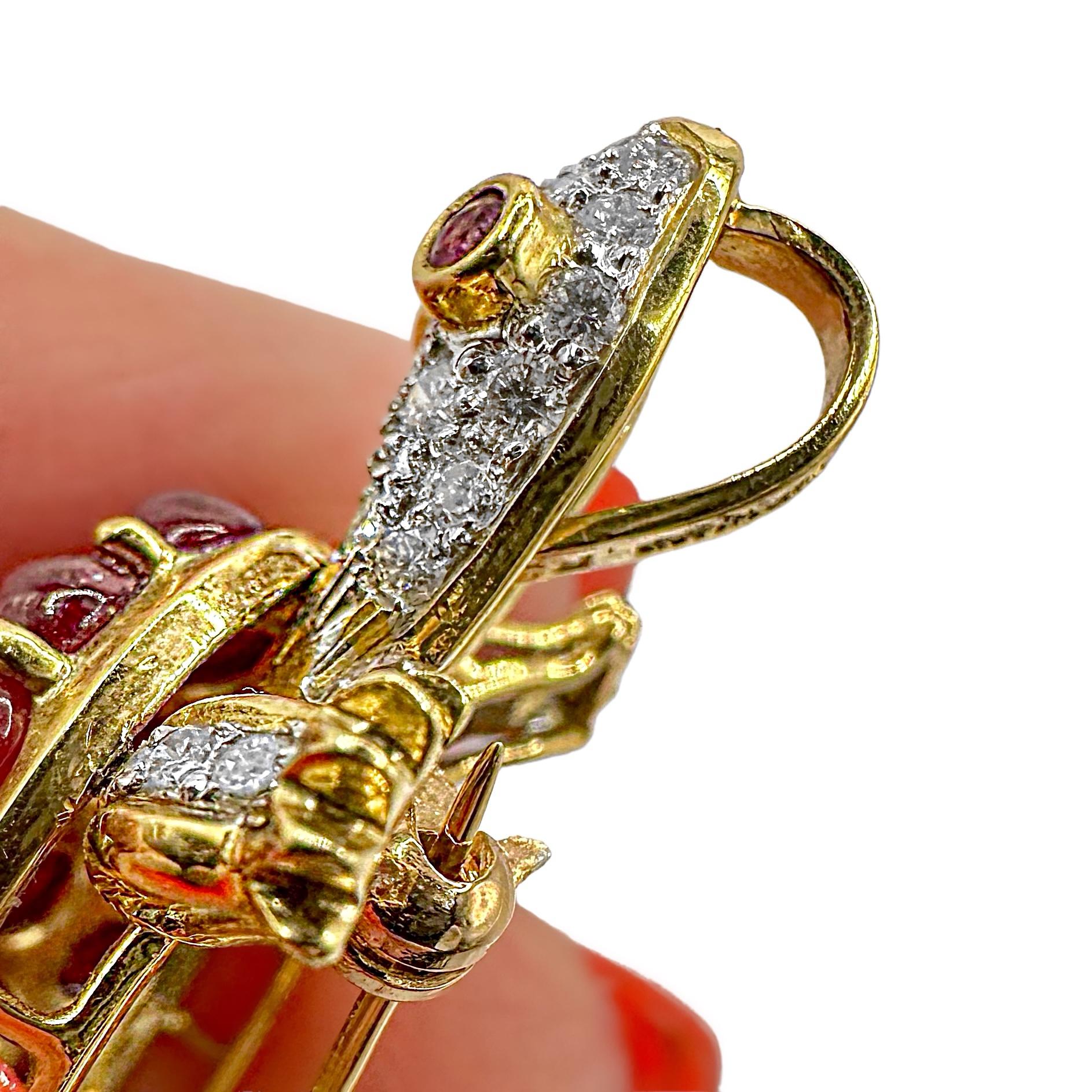 Adorable Turtle Brooch/Pendant with Motion in 18K Gold, Diamonds, and Rubies For Sale 7