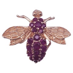 Adorable broche/épingle vintage croisée d'abeilles en rubis naturel 14Y 1,40tw