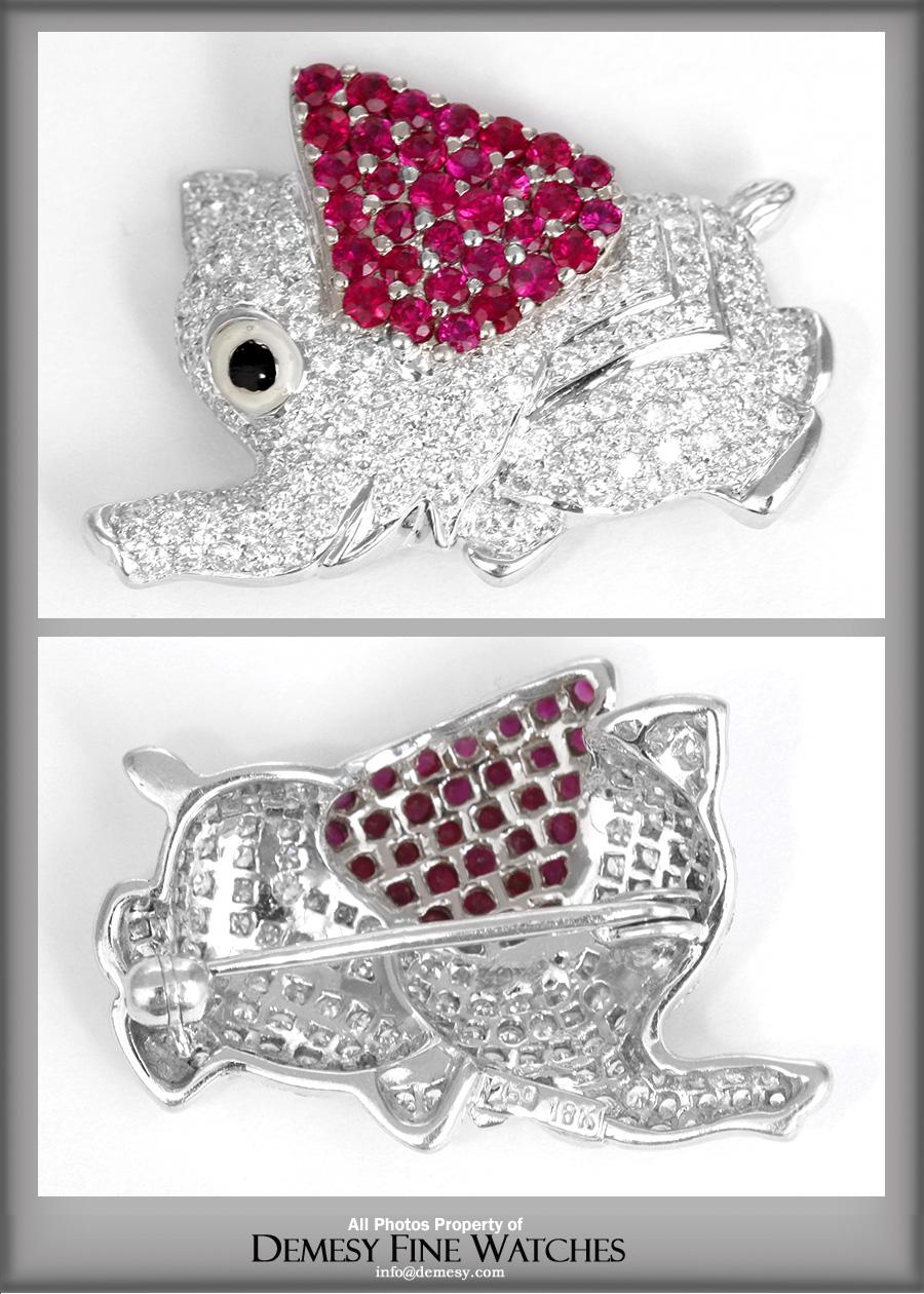 Adorable White Gold Diamond and Ruby Elephant Pin In Excellent Condition In Dallas, TX