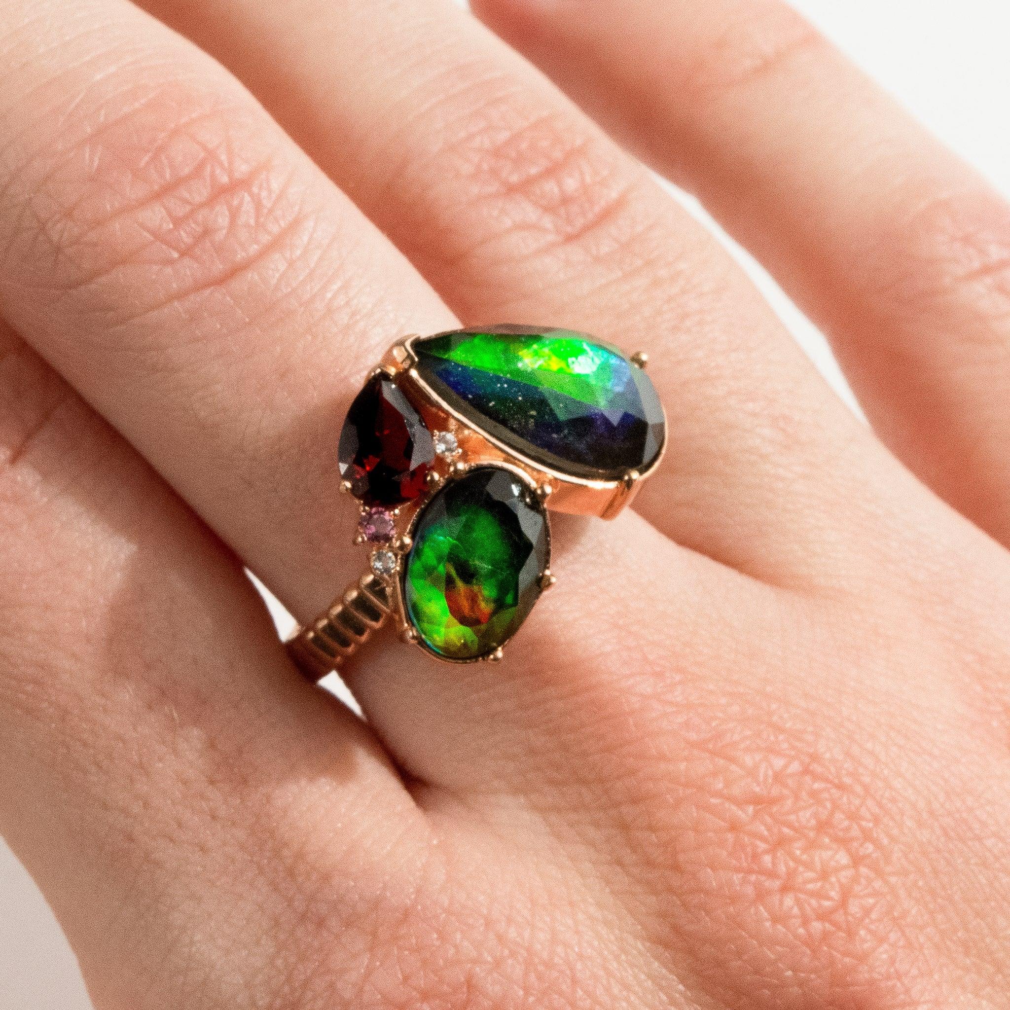 Adore ammolite ring in 18k rose gold vermeil - Size 5 In New Condition For Sale In Calgary, CA