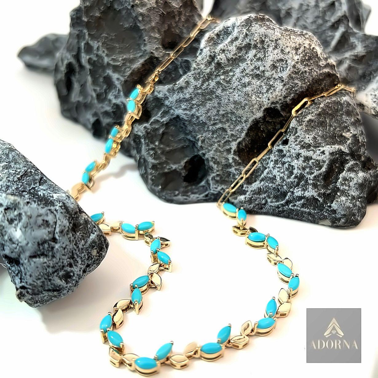 Adornalux - Turquoise treasure: golden elegance In New Condition For Sale In Los Angeles, CA