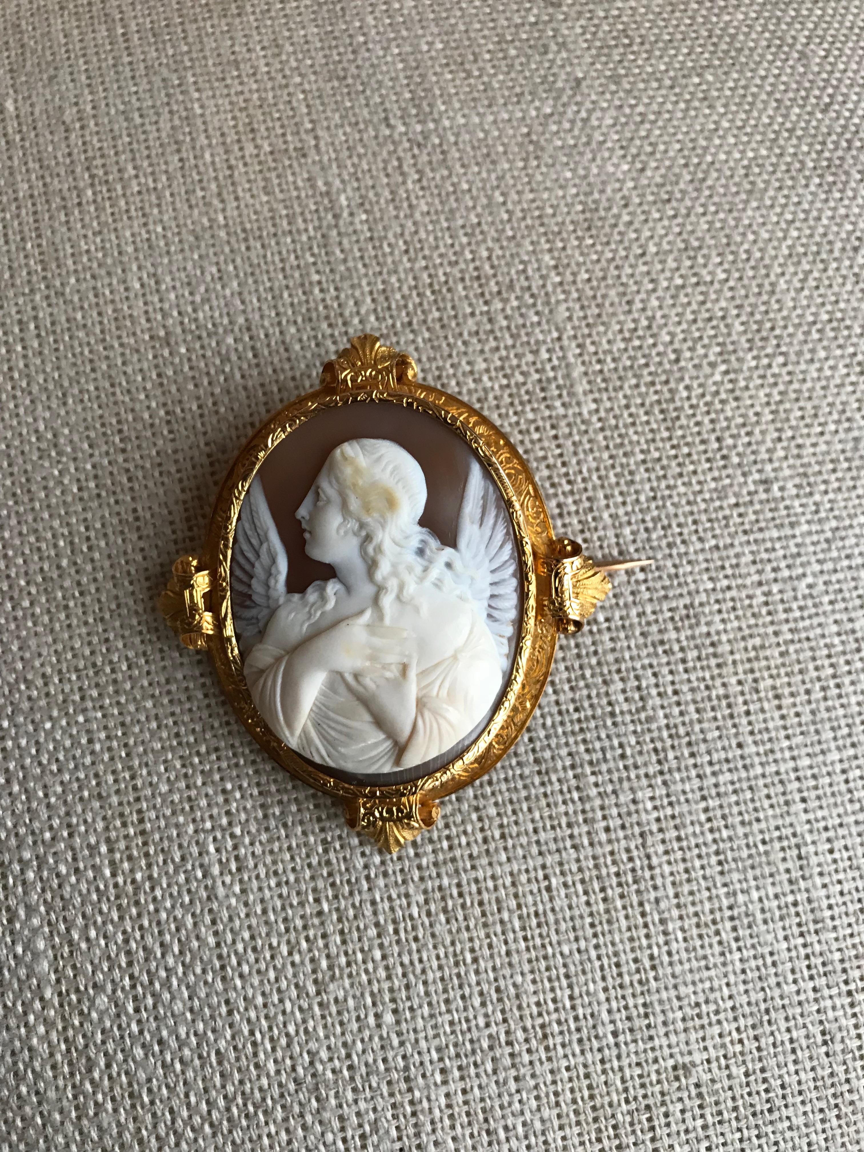  Froment-Meurice Set in 18 Carat, Yellow Gold and Cameo, 19th Century 5