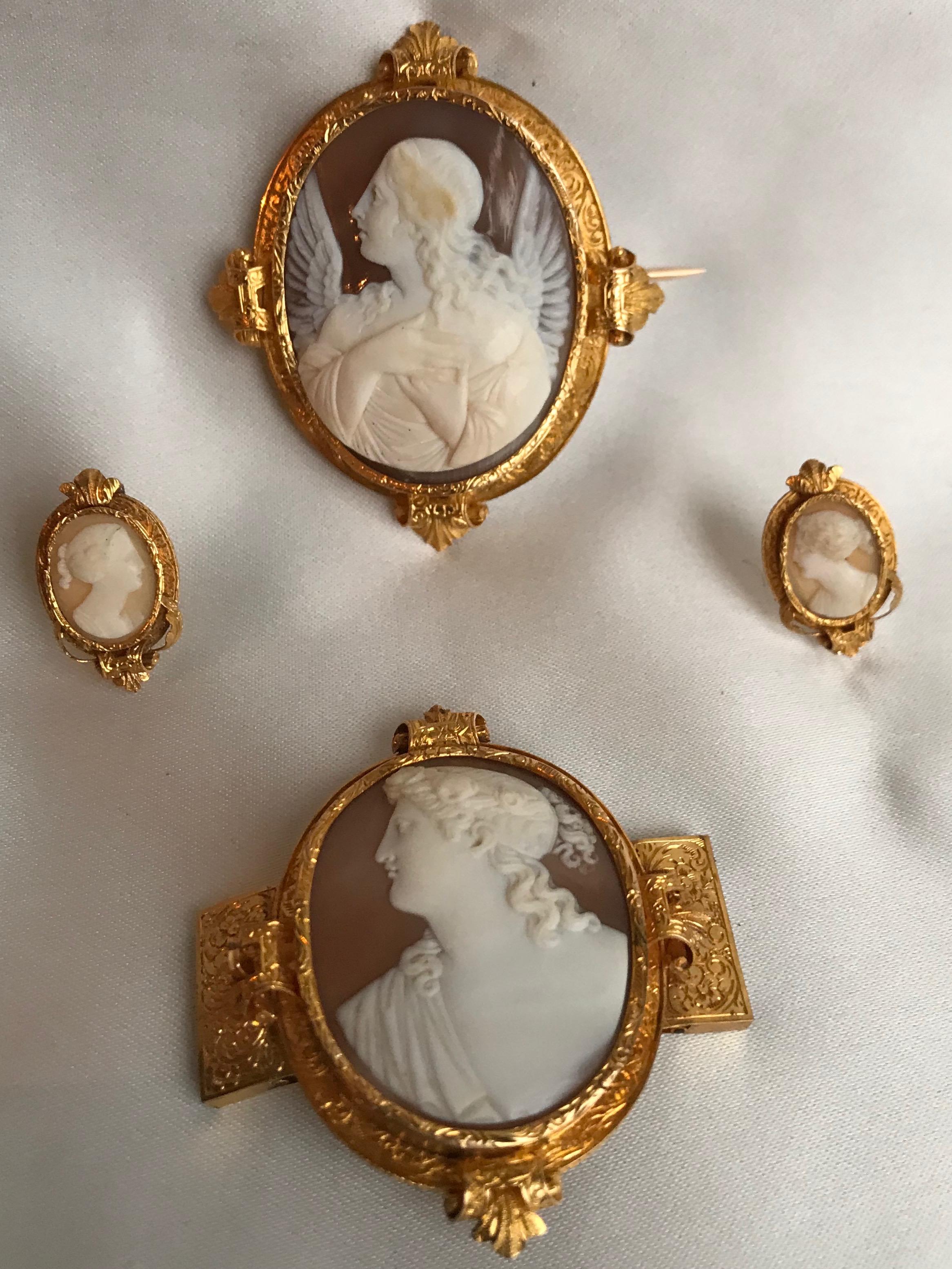  Froment-Meurice Set in 18 Carat, Yellow Gold and Cameo, 19th Century 2