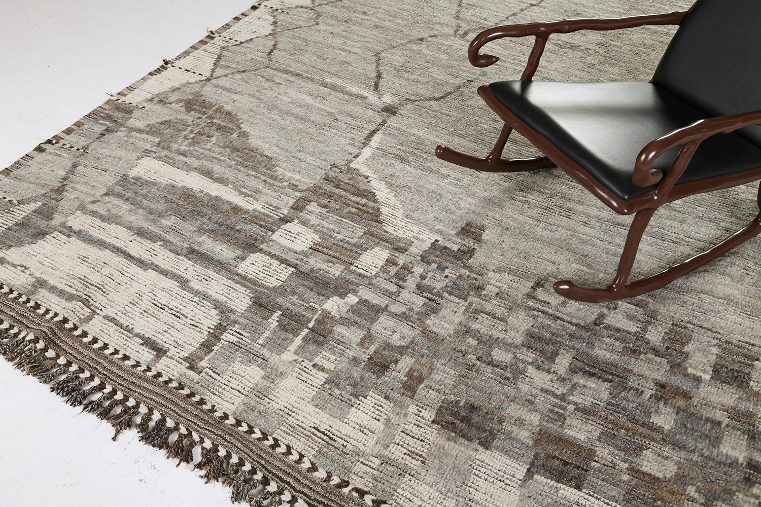 Snug your feet around with this stunning creation from our Atlas Collections. An impressive Adrar Rug that transforms your room into a modern-contemporary home interior. Natural brown and gray are impressively incorporated in their details with this