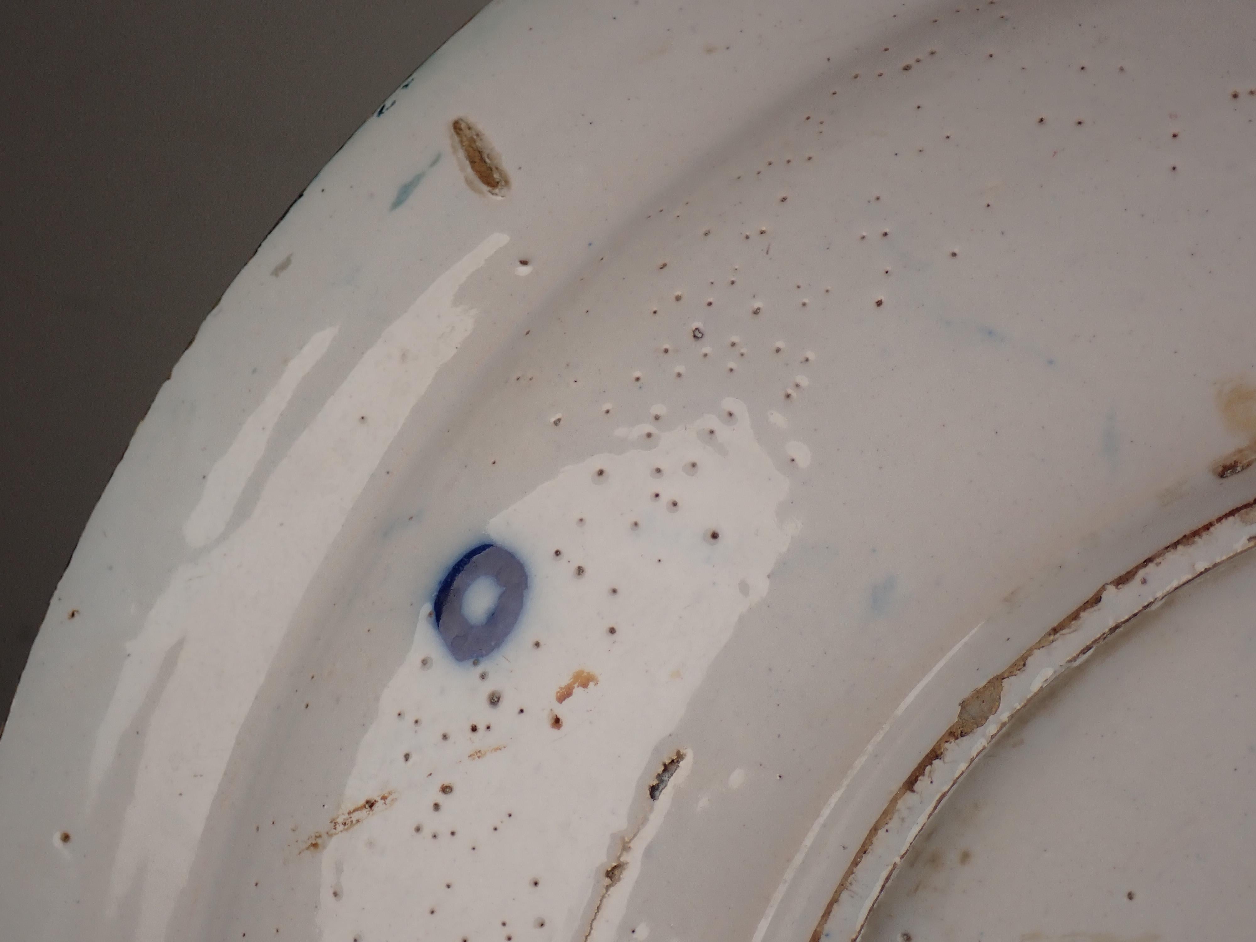 Adriaan Rijsselberg, Grieckse A - « Four Hearts Dish » vert de Delft  A.I.C., début du 18ème siècle en vente 6